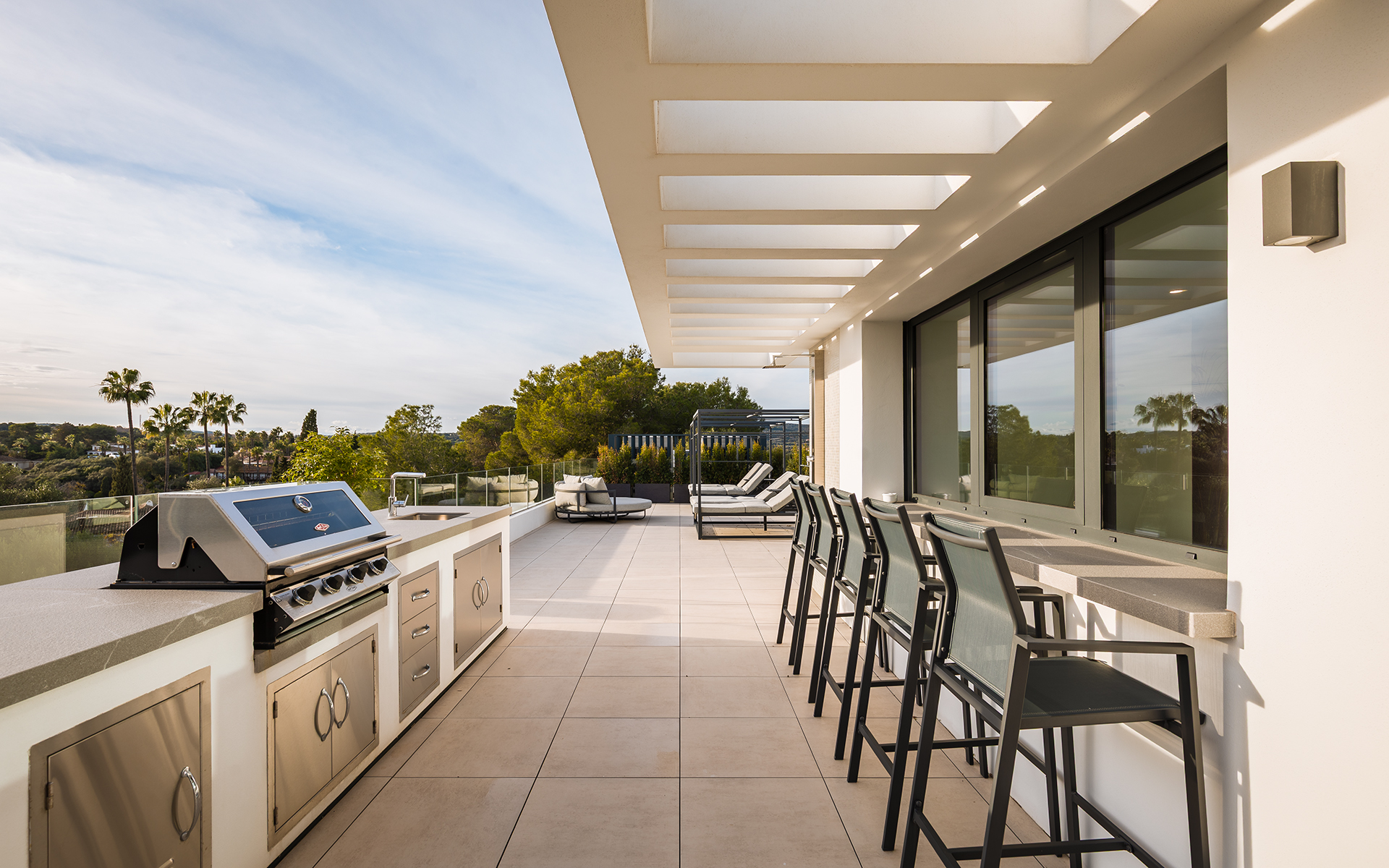Villa · Sotogrande · (BHHSMAR-05353)