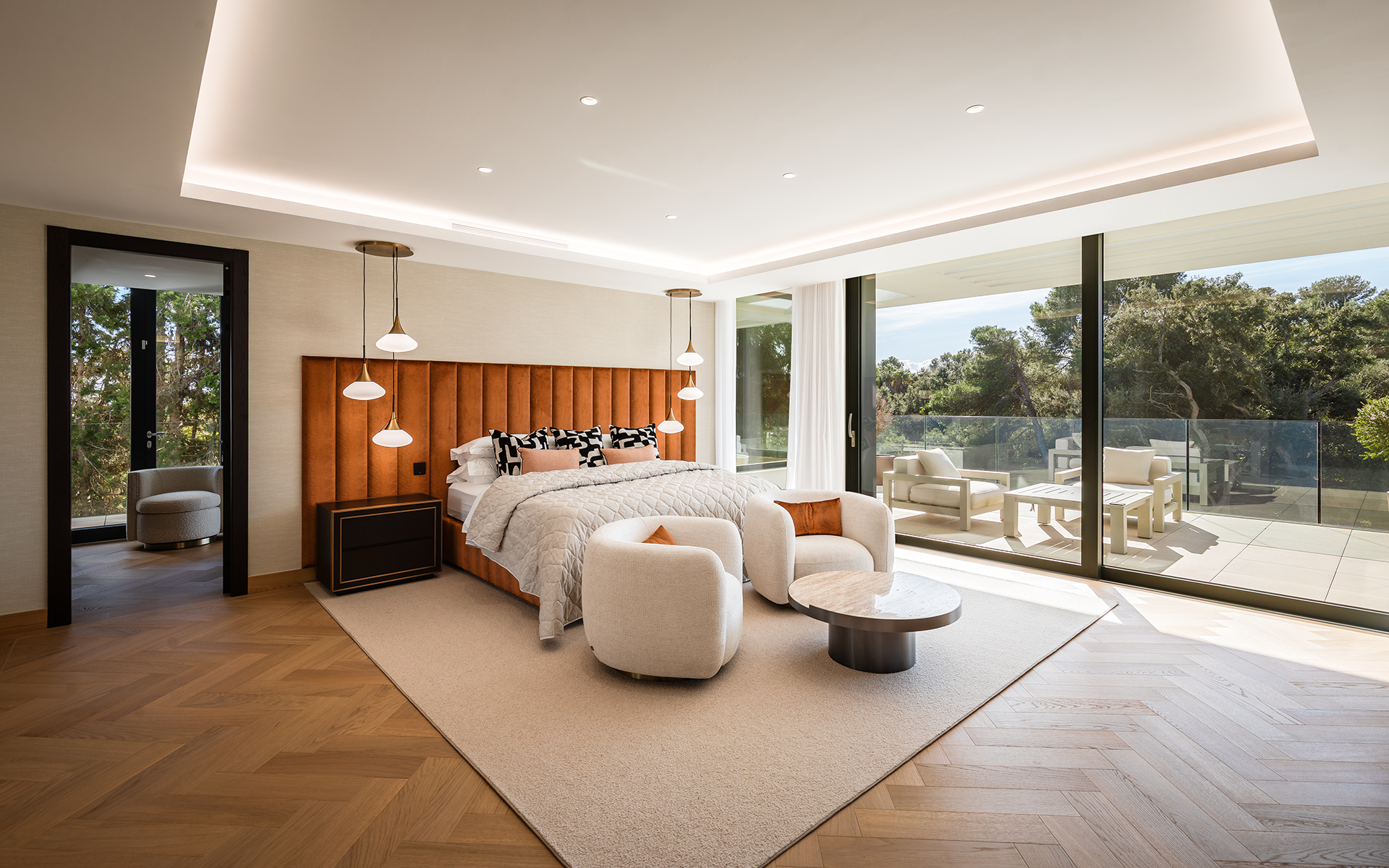 Villa · Sotogrande · (BHHSMAR-05353)