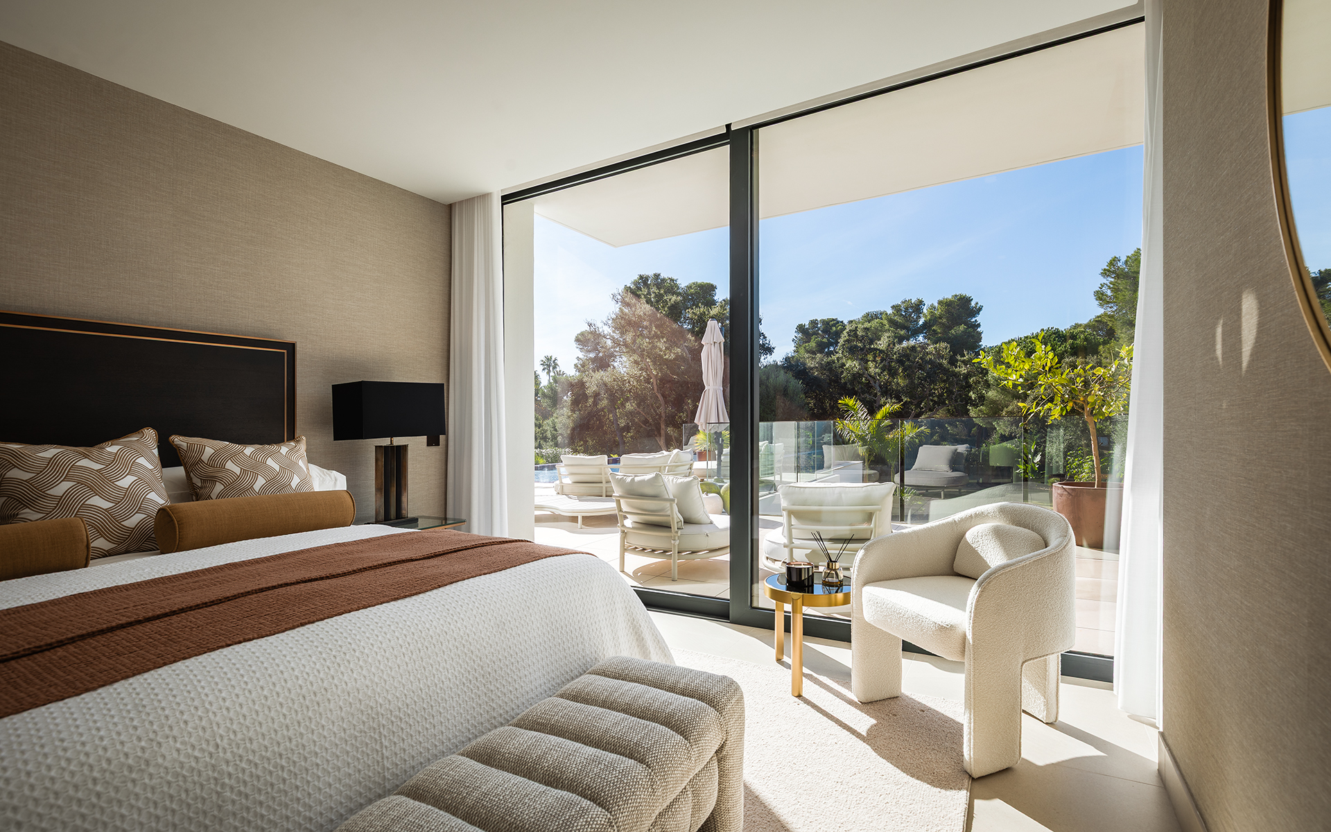 Villa · Sotogrande · (BHHSMAR-05353)