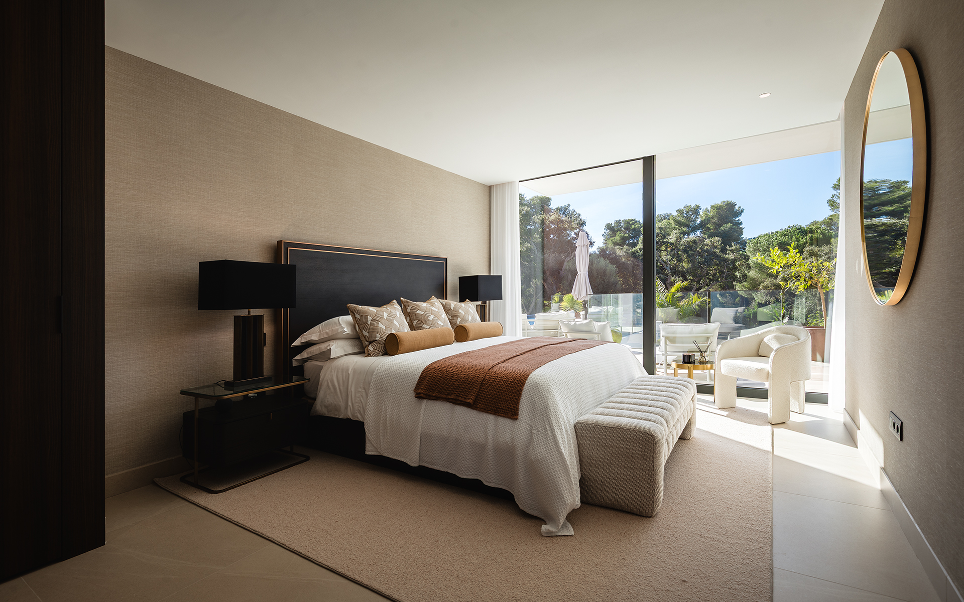Villa · Sotogrande · (BHHSMAR-05353)