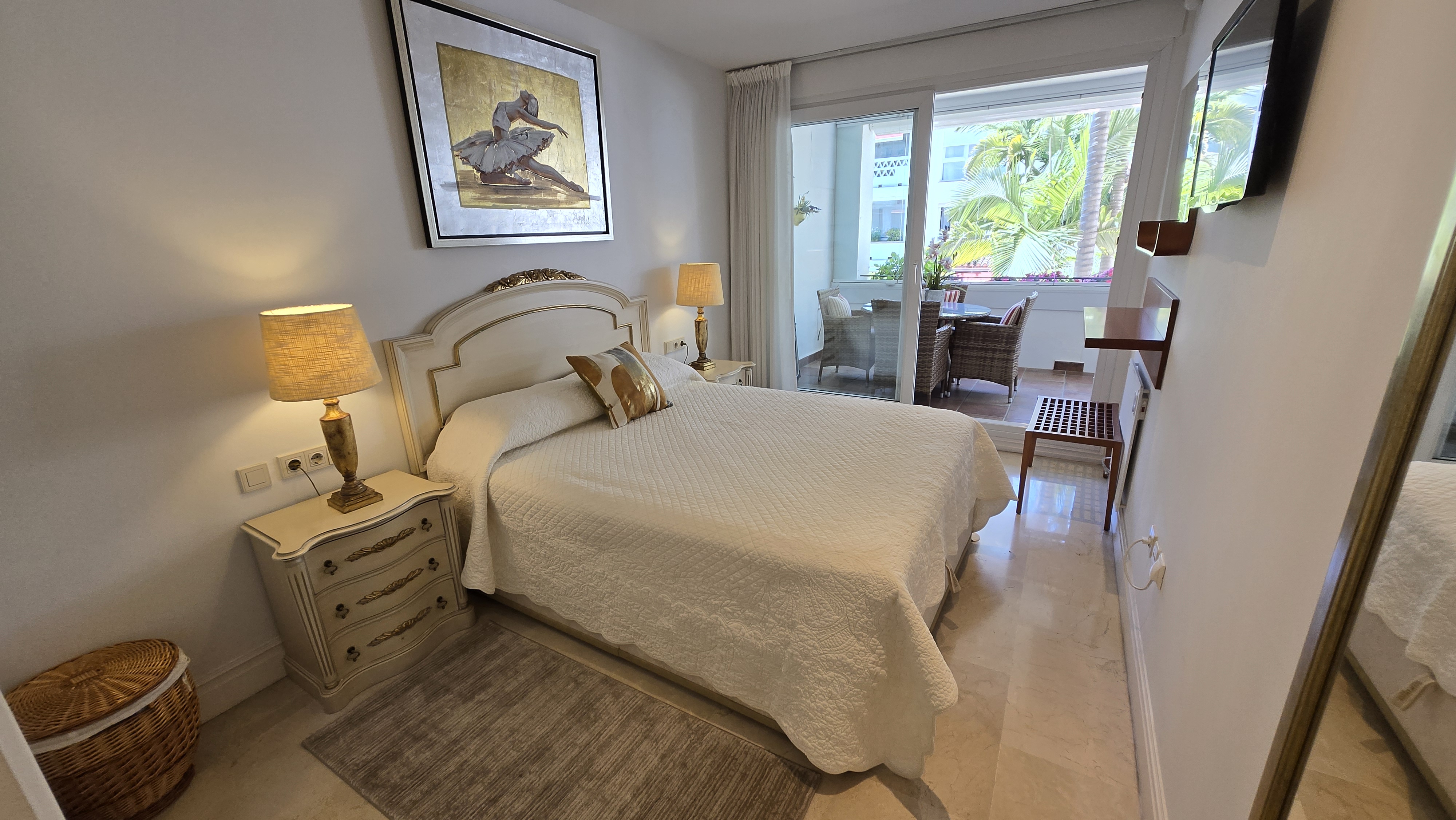Apartment · Marbella · (6308)