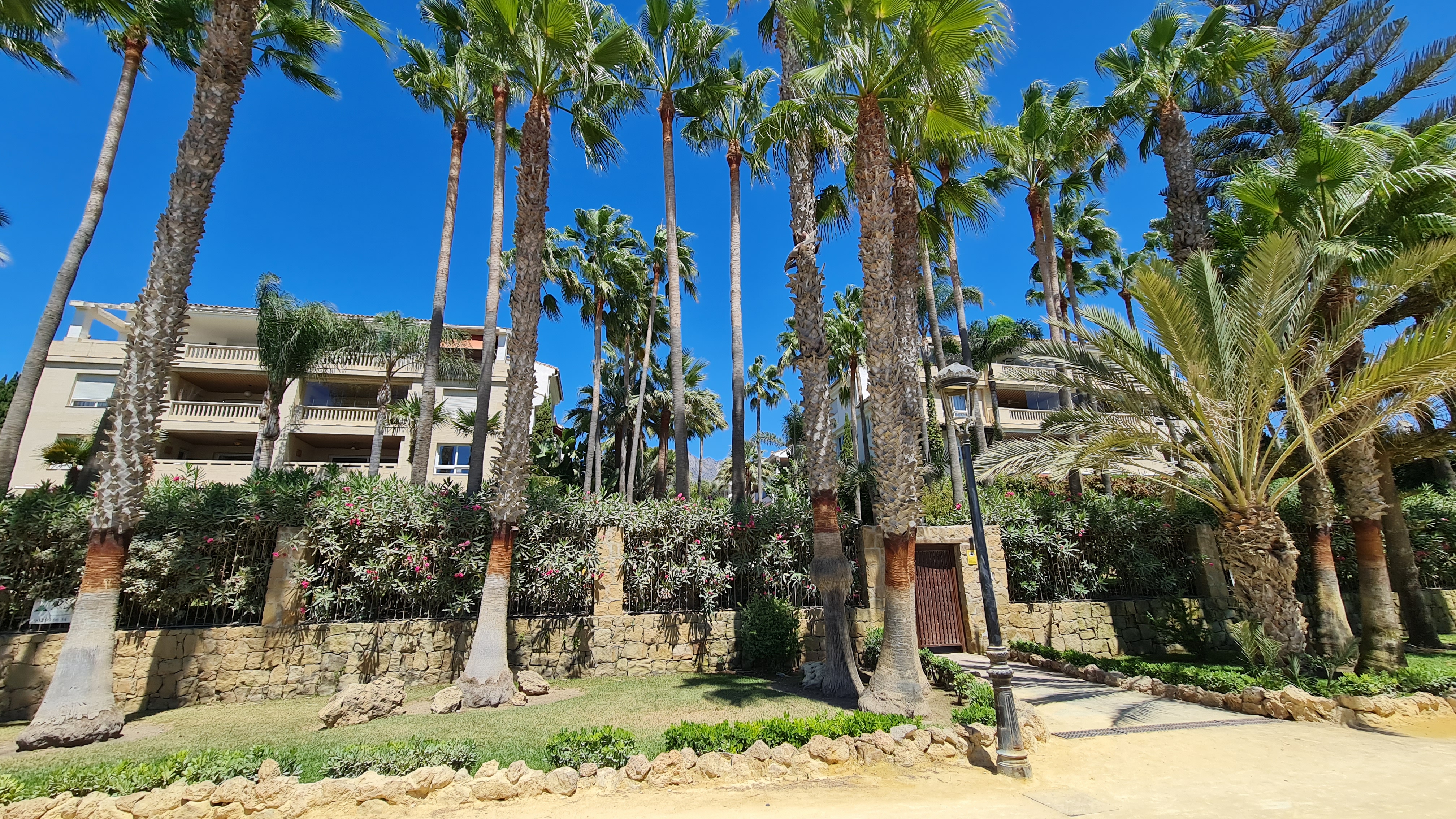 Apartment · Marbella · (6308)