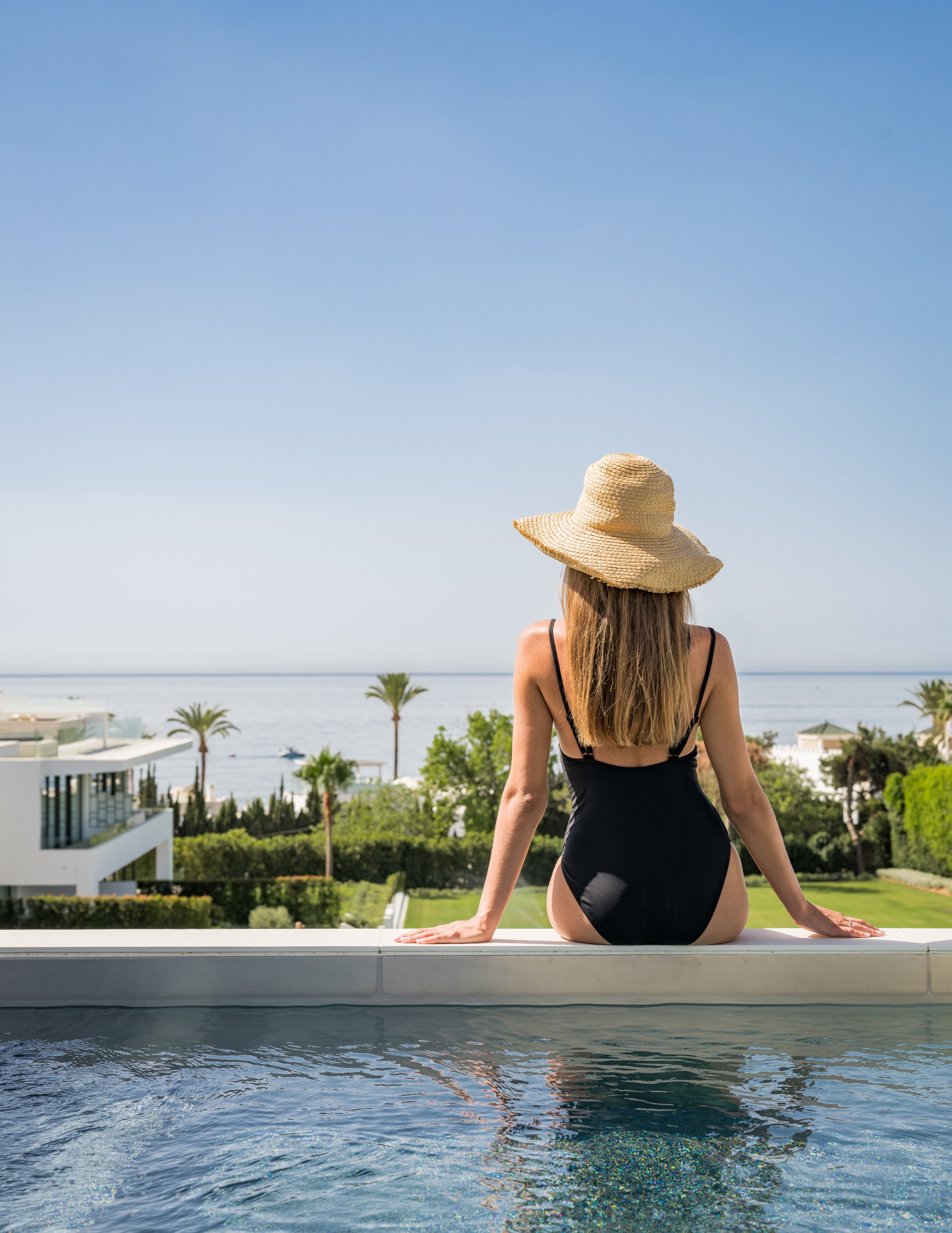 Semi Detached Villa · Marbella · (V12-9)