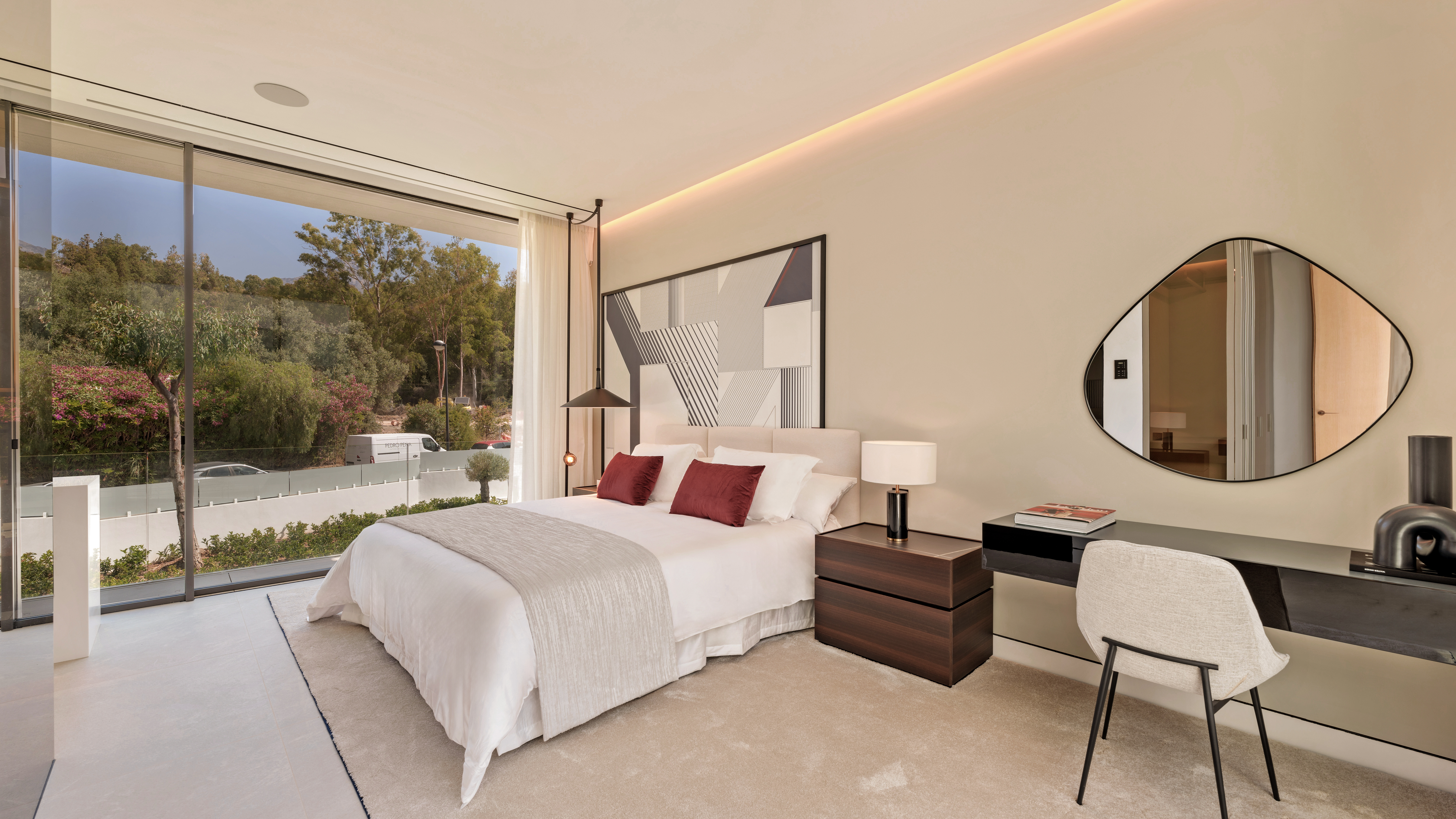 Semi Detached Villa · Marbella · (V12-9)
