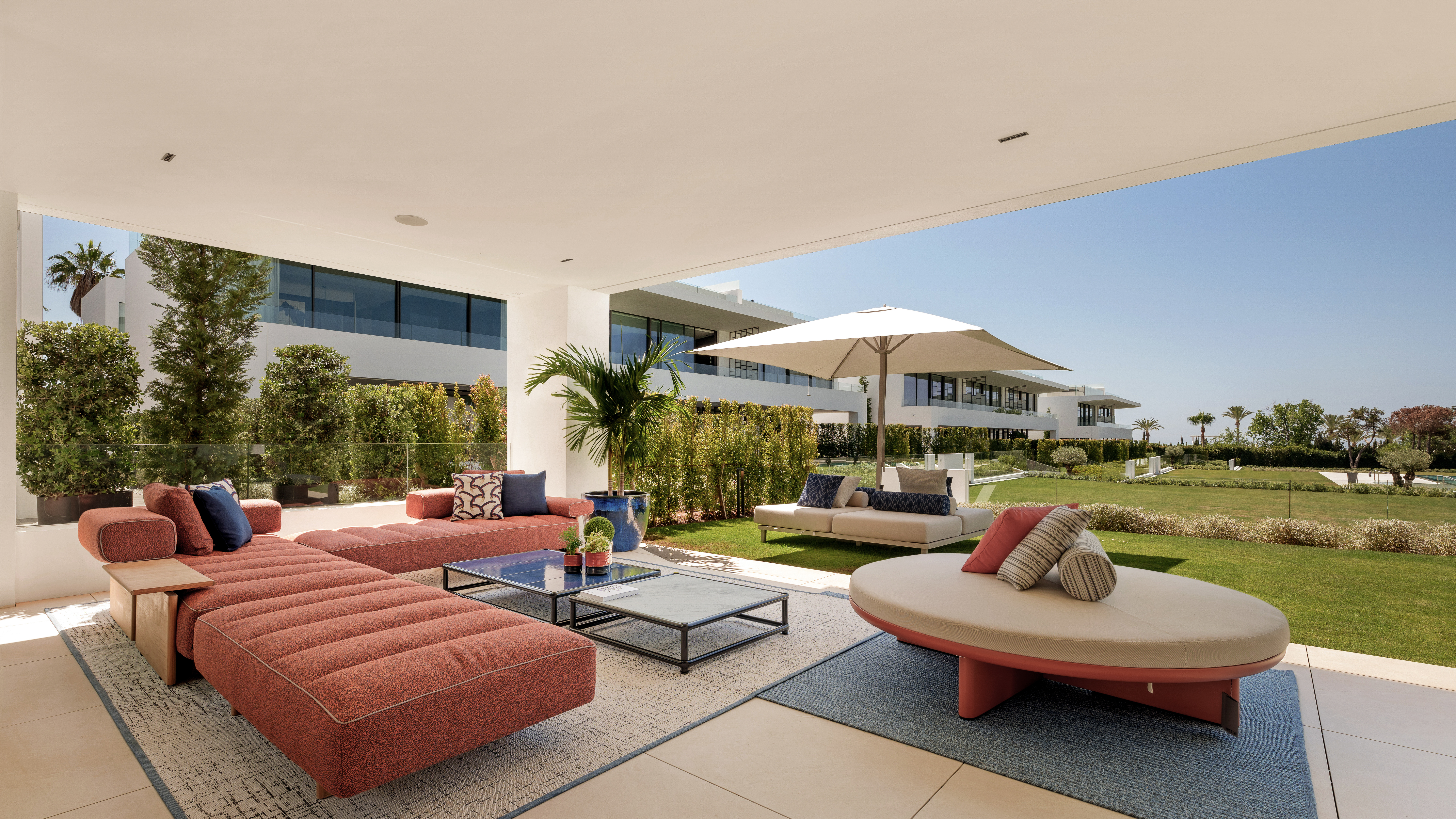 Semi Detached Villa · Marbella · (V12-9)