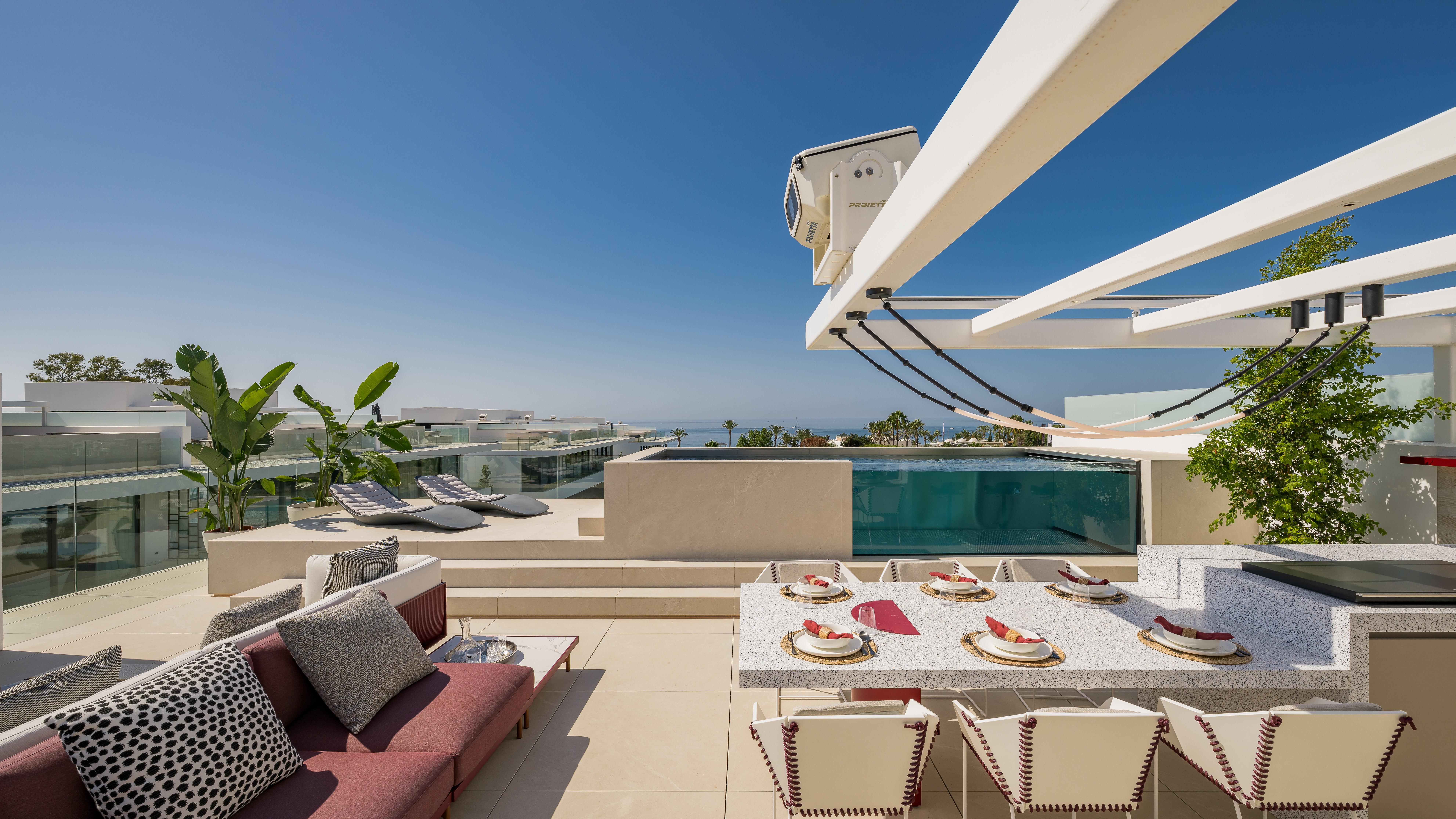 Semi Detached Villa · Marbella · (V12-9)