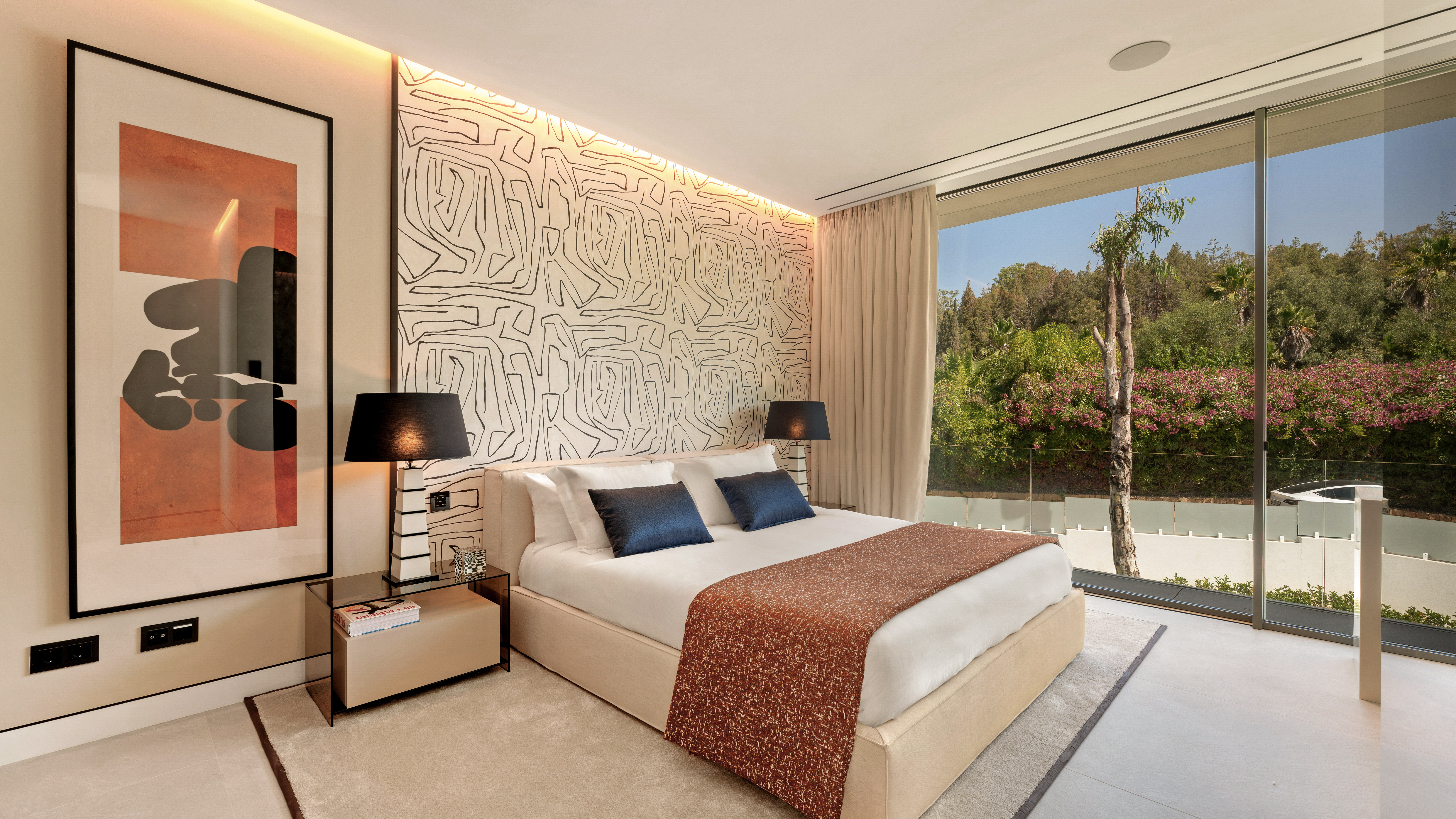 Semi Detached Villa · Marbella · (V12-9)