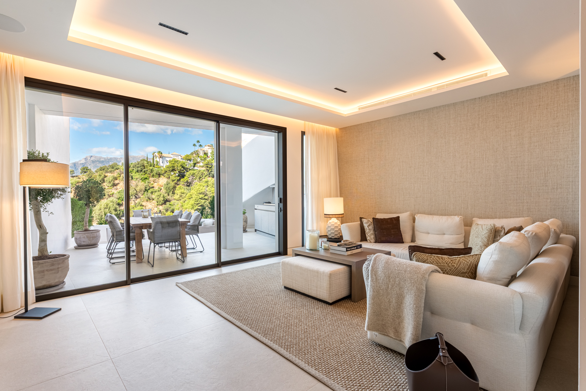 Town House · Marbella · (NEWTH8990)