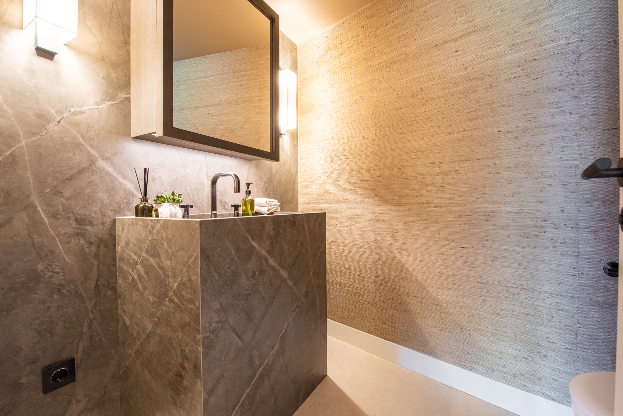 Town House · Marbella · (NEWTH8990)