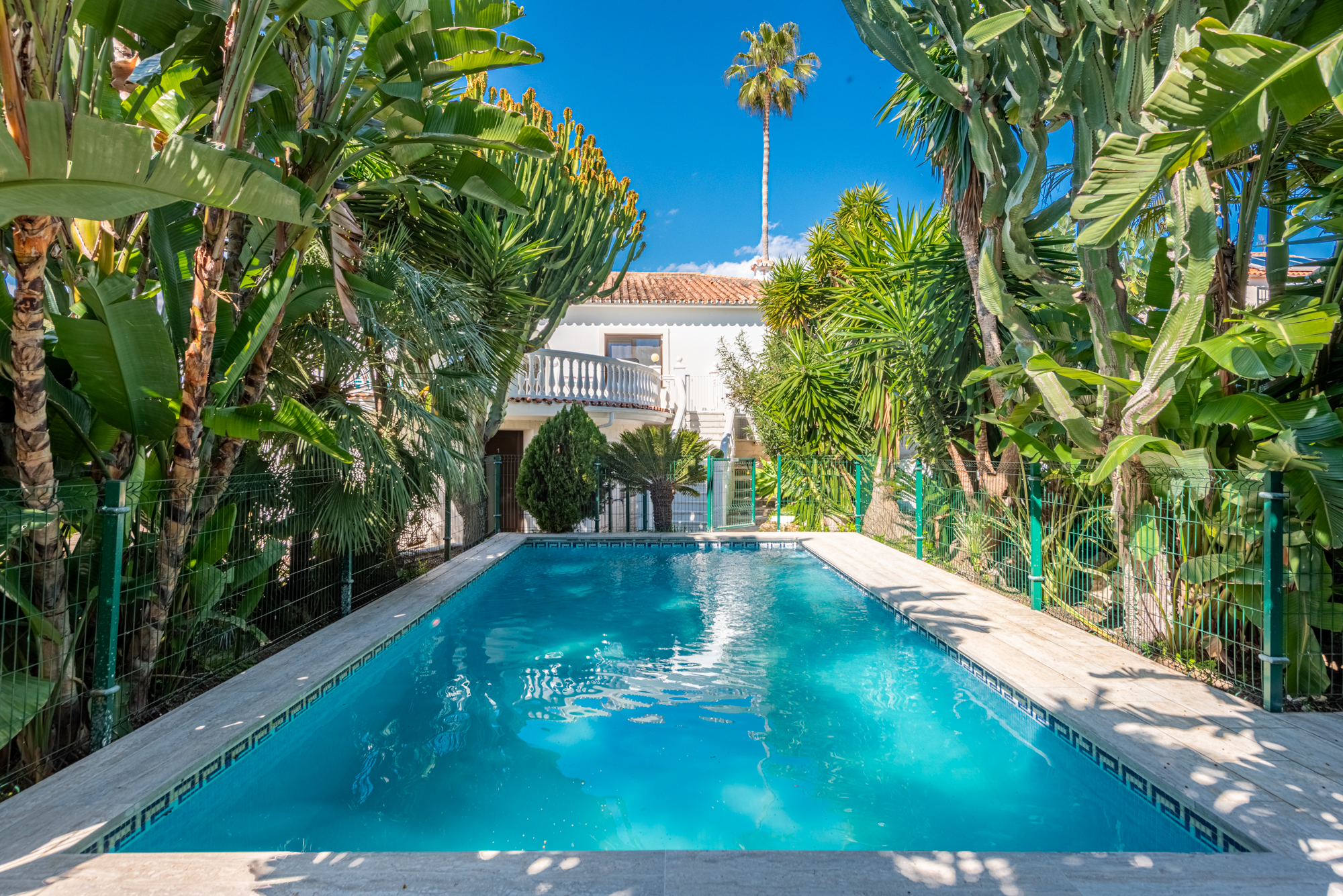 Villa · Marbella · (361-11701P-DUP)