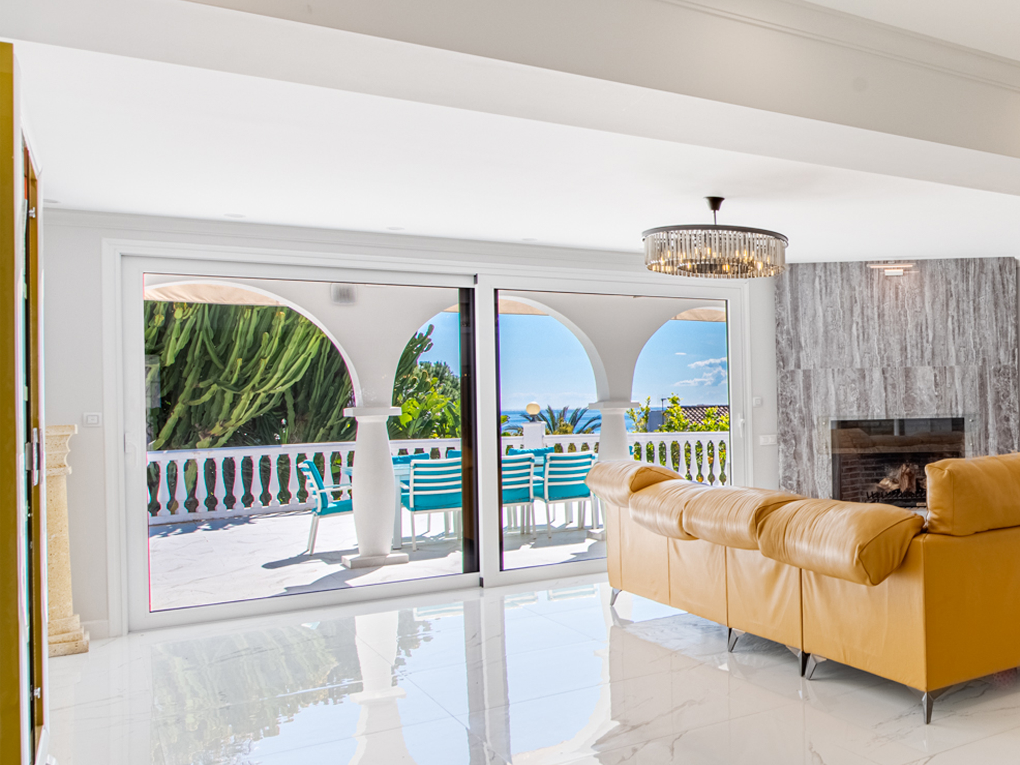 Villa · Marbella · (361-11701P-DUP)