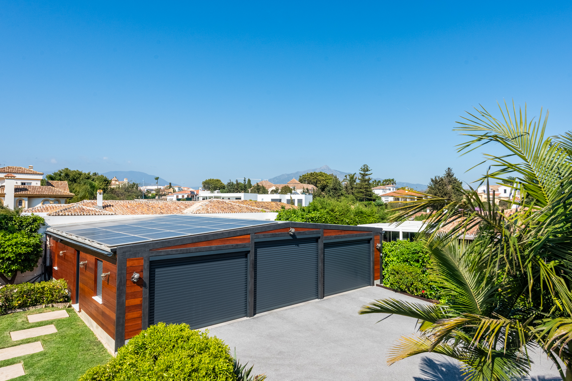 Villa · San Pedro de Alcantara · (361-12914P)