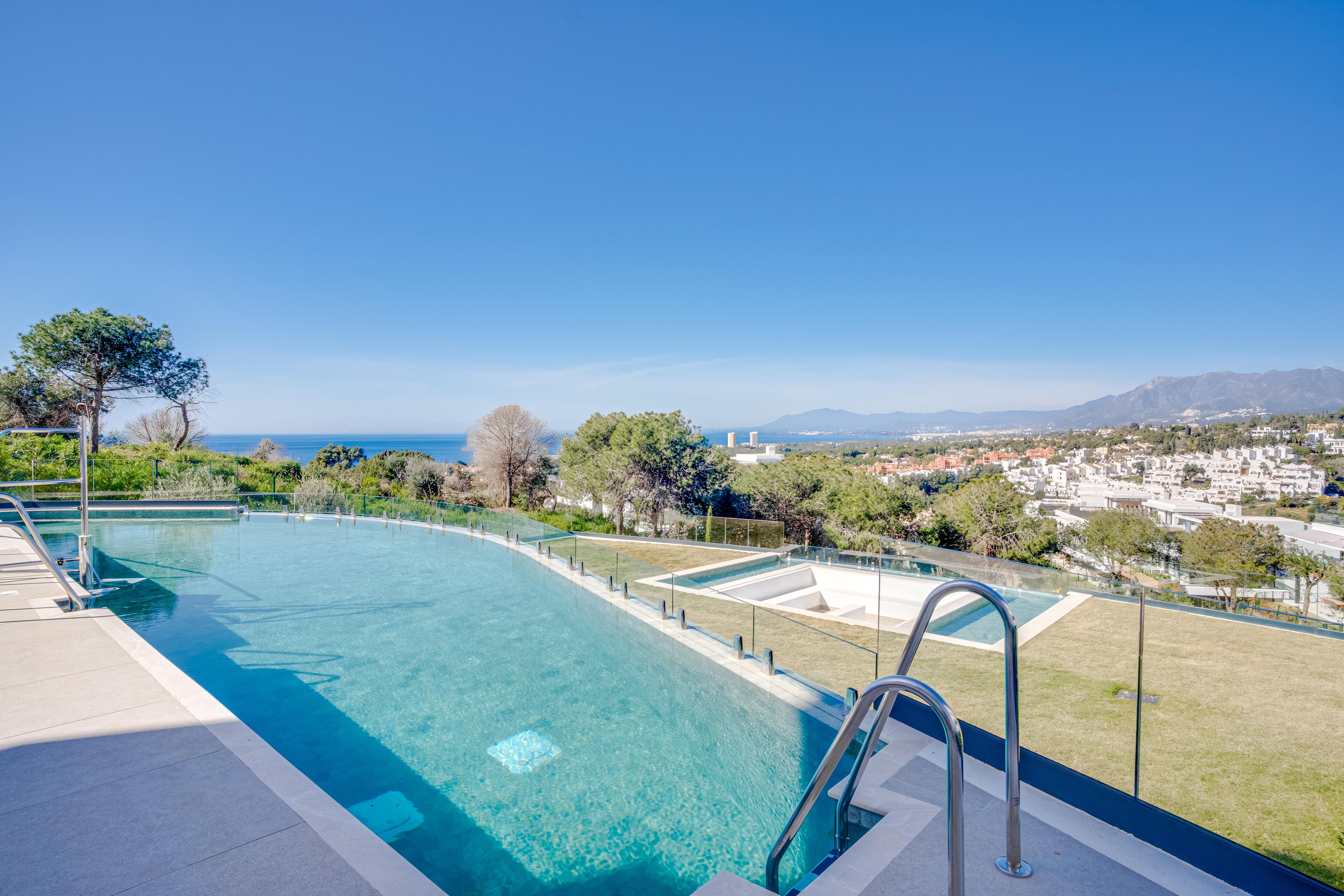 Ground Floor Apartment · Marbella · (5271MLGF)