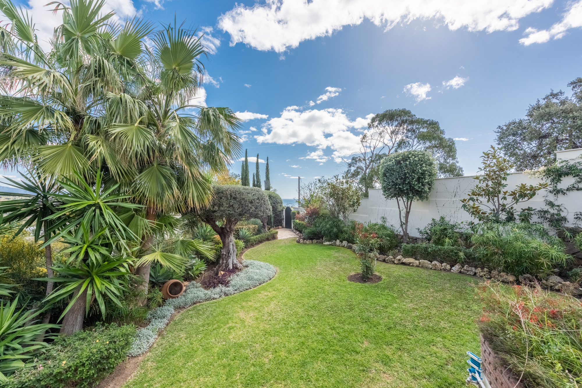Villa · Estepona · (R4675324)