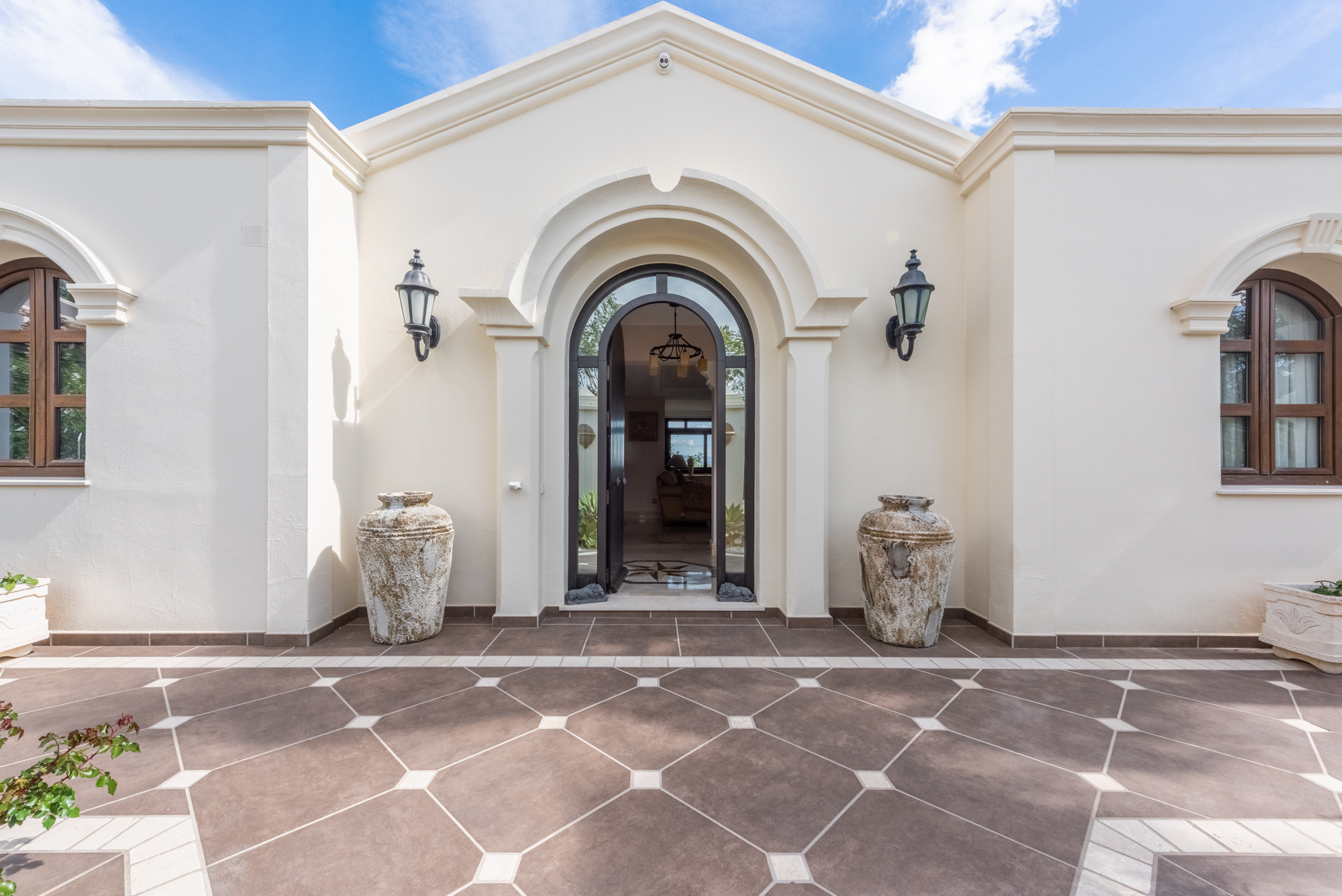 Villa · Estepona · (R4675324)