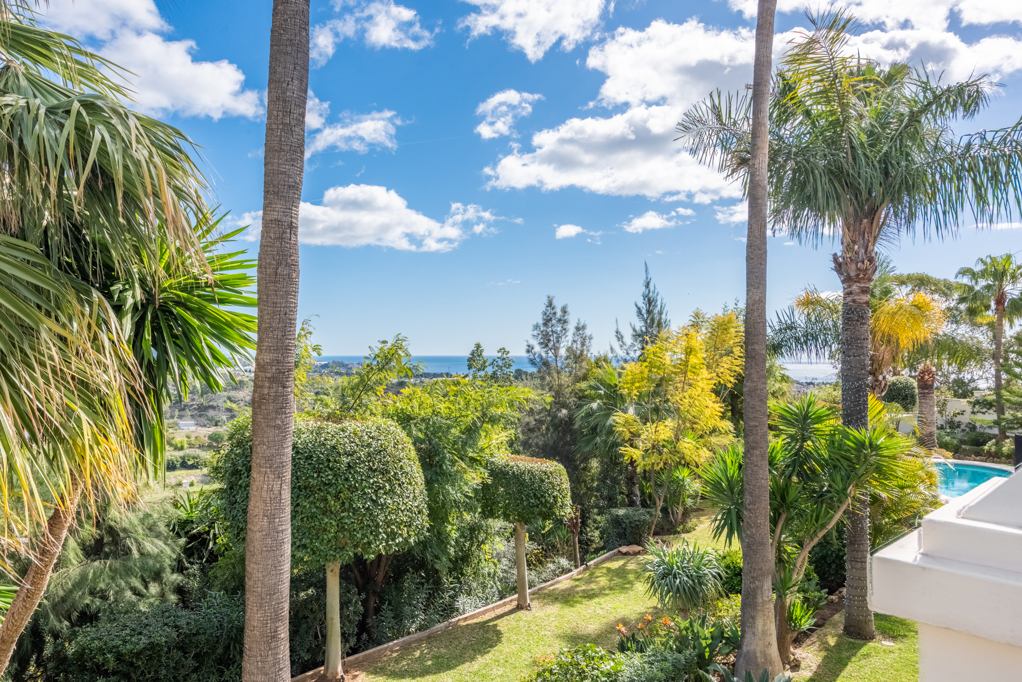 Villa · Estepona · (R4675324)