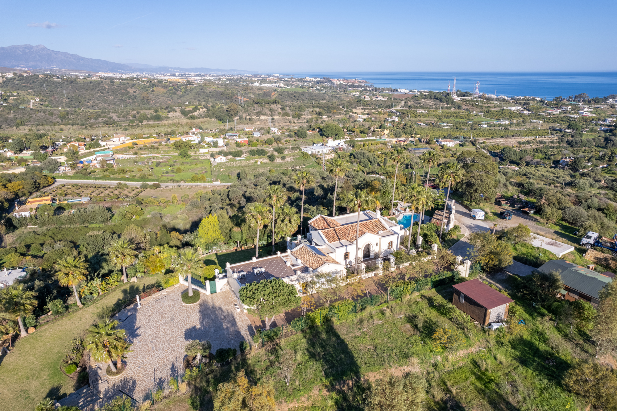 Villa · Estepona · (R4675324)