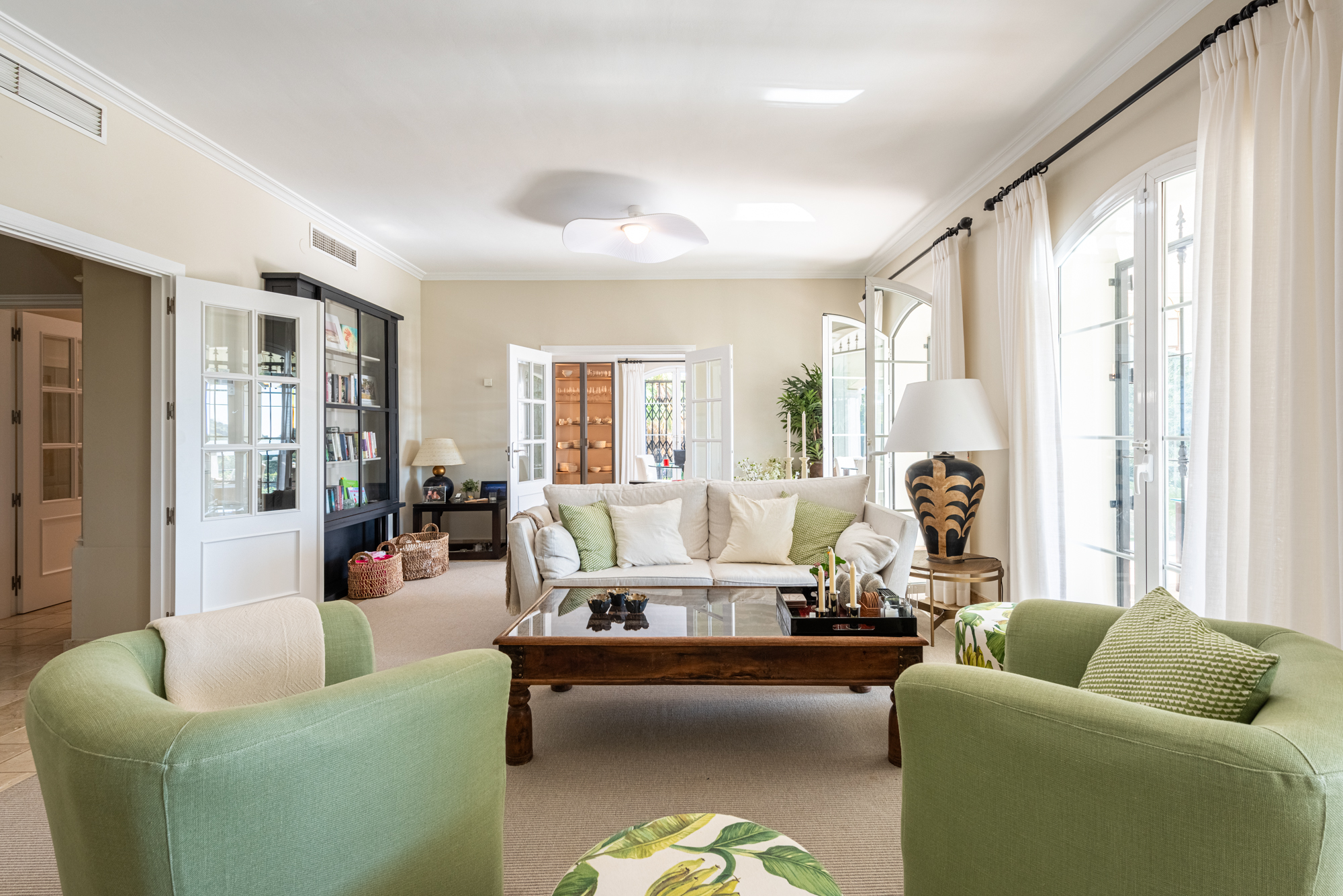 Villa · Benahavis · (MEX1034)