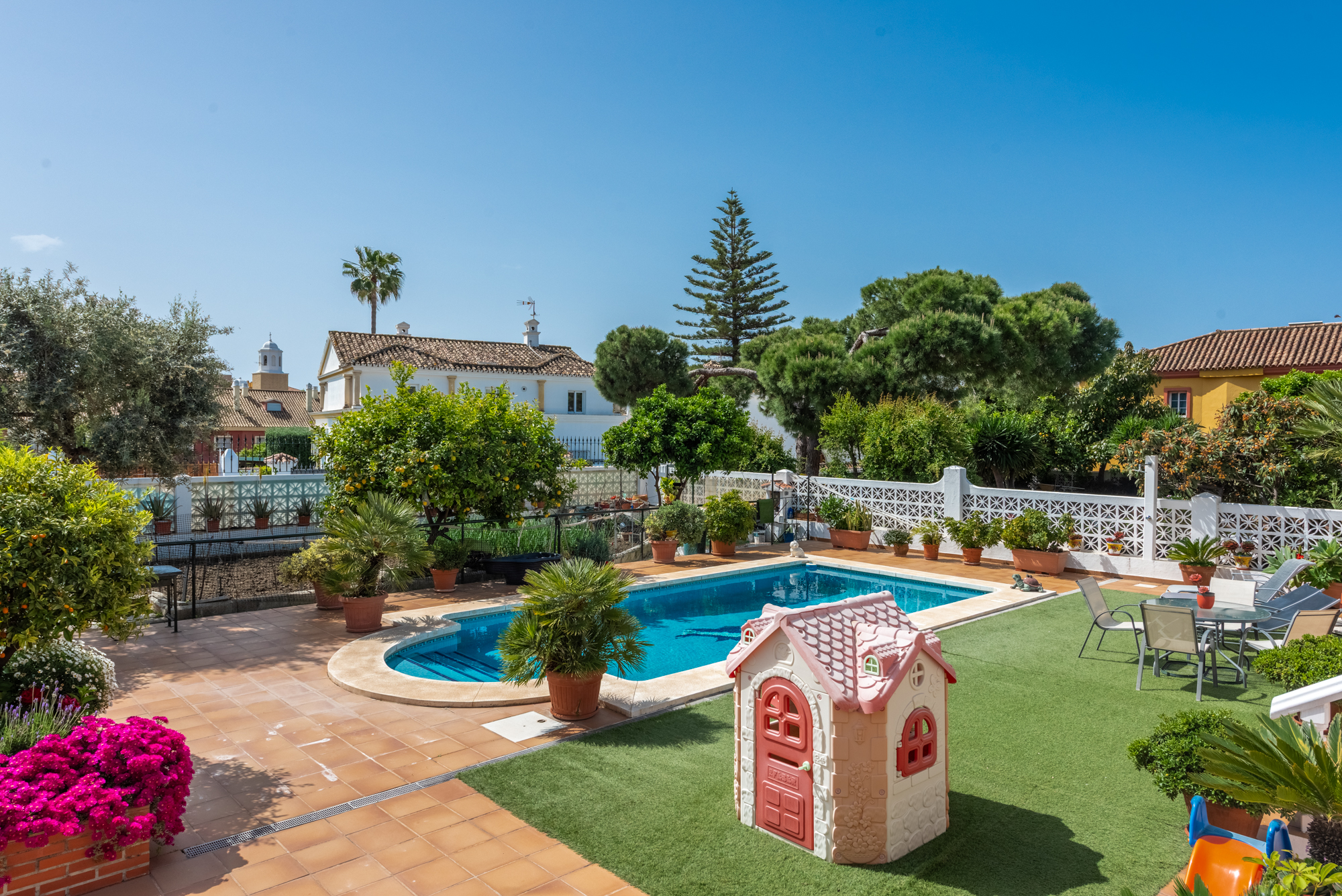 Villa · San Pedro de Alcantara · (R5014684)