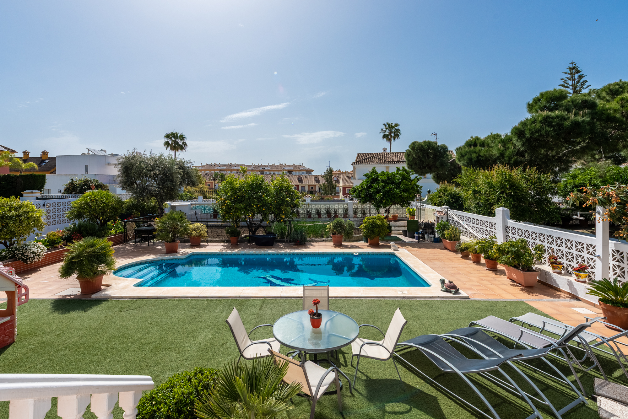 Villa · San Pedro de Alcantara · (R5014684)