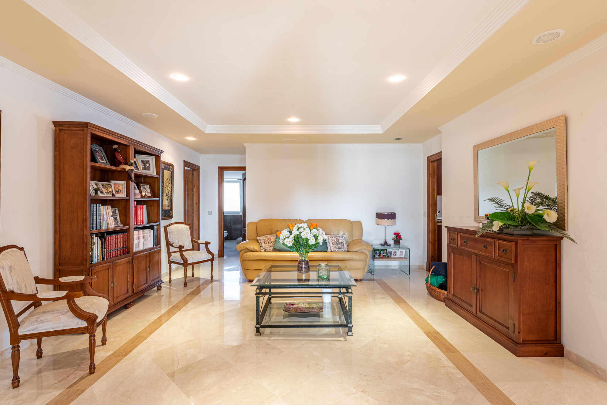 Villa · San Pedro de Alcantara · (R5014684)