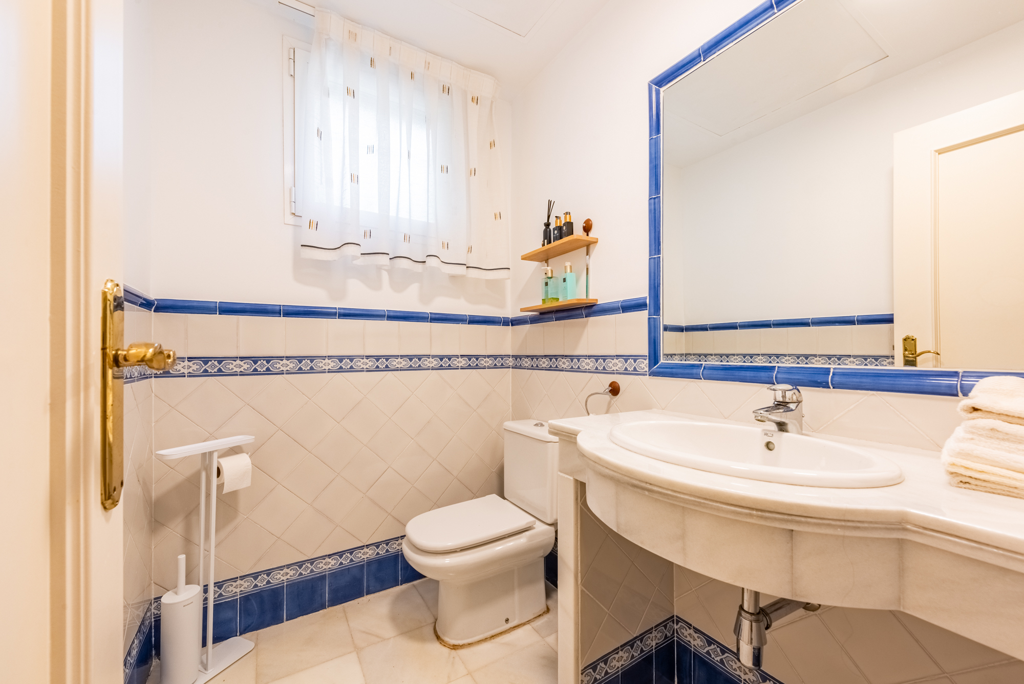 Villa · Casares · (MEX1016)