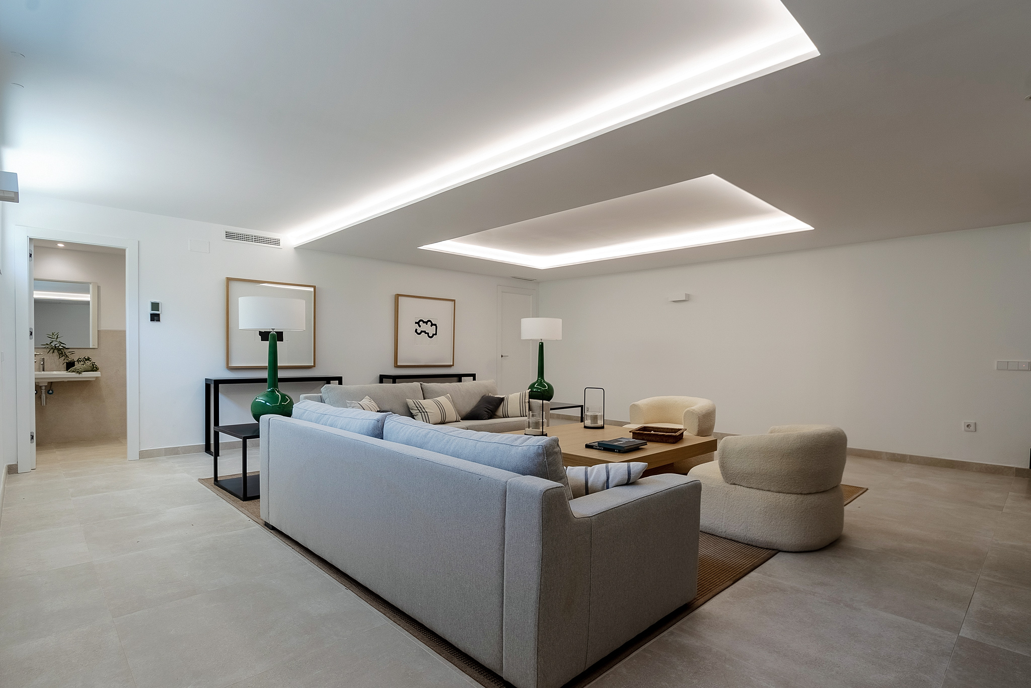 Villa · Marbella · (527-02603P)