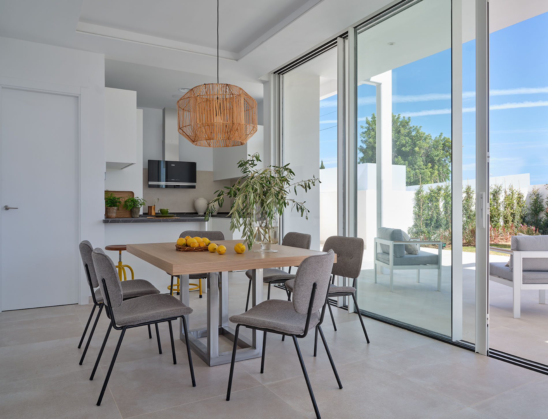 Villa · Marbella · (527-02603P)