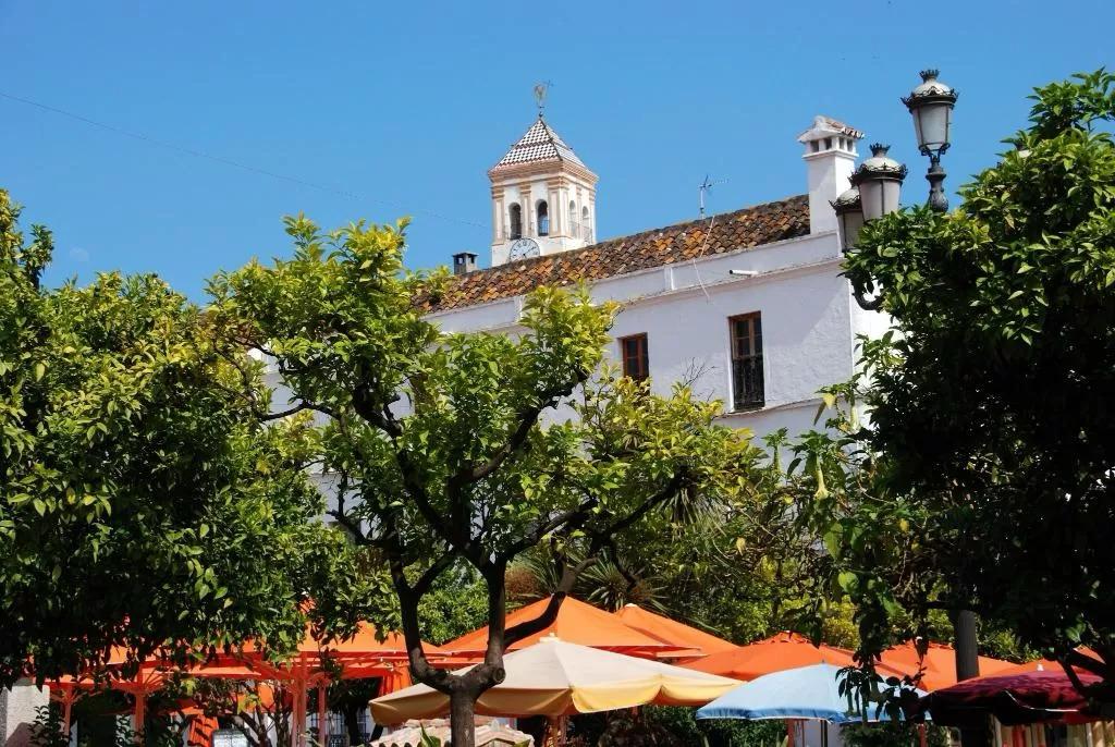 Town House · Marbella · (527-03298P)
