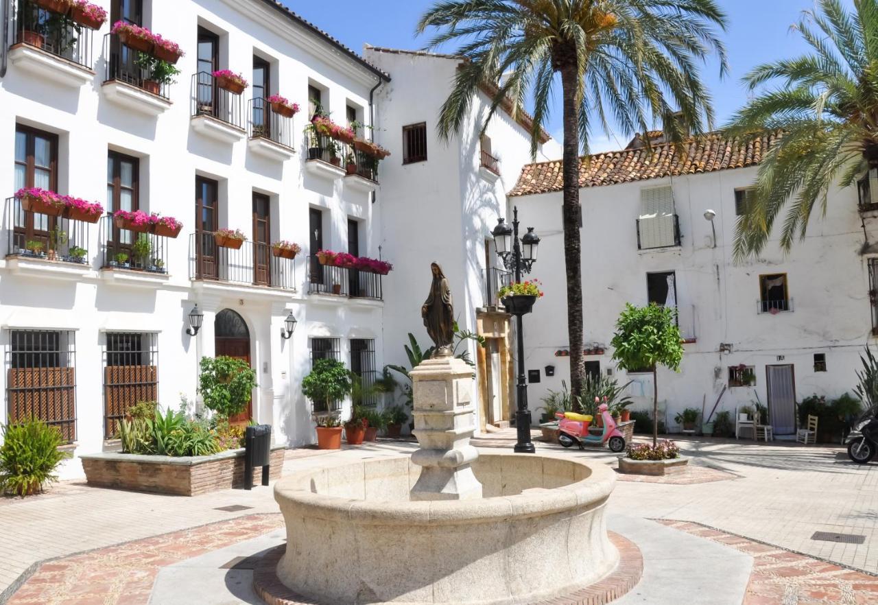 Town House · Marbella · (527-03298P)