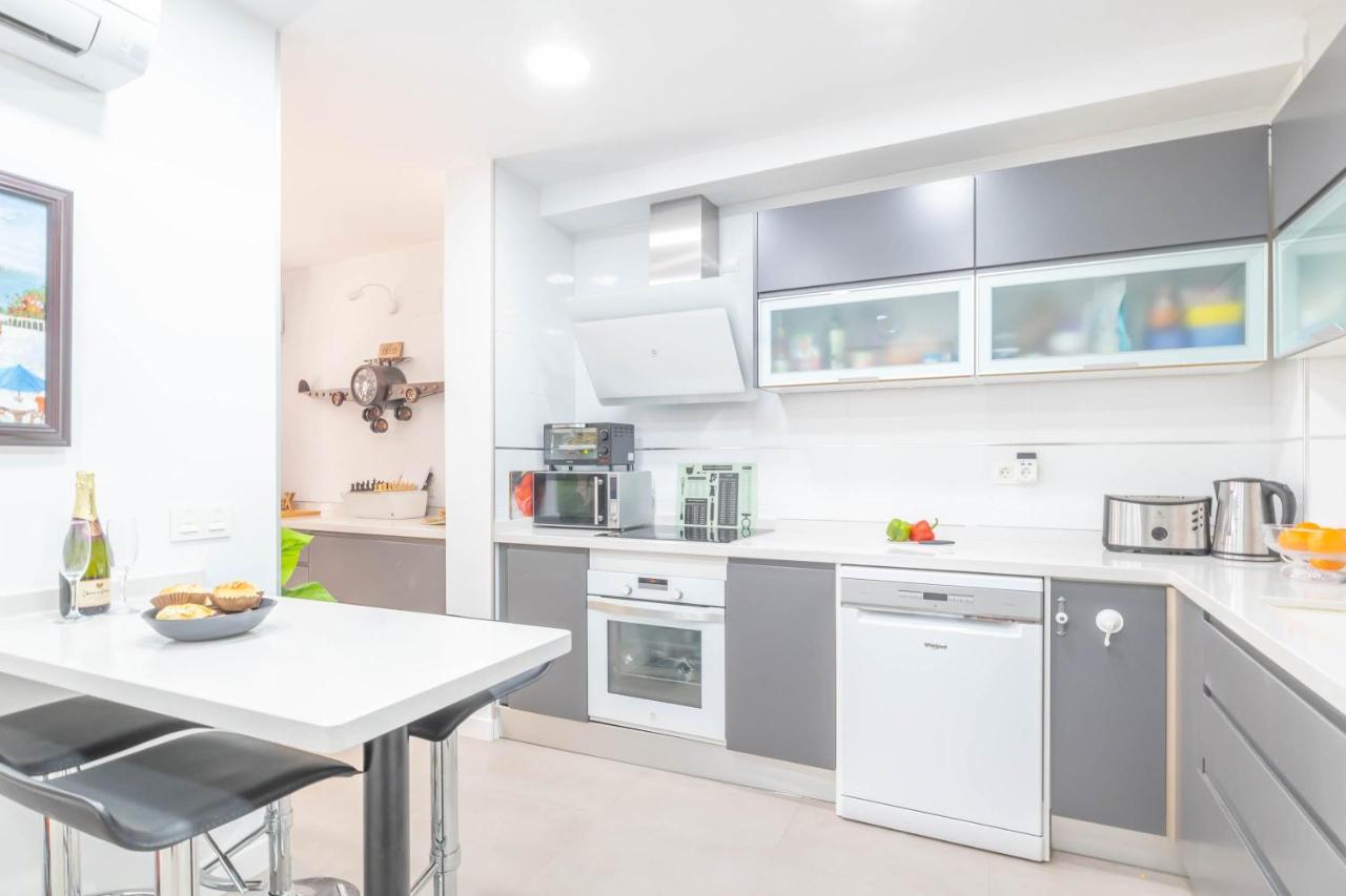 Town House · Marbella · (527-03298P)