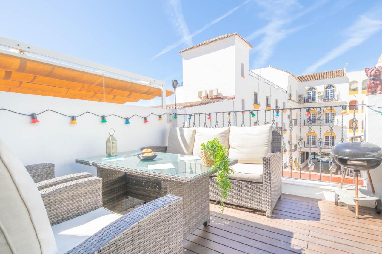 Town House · Marbella · (527-03298P)