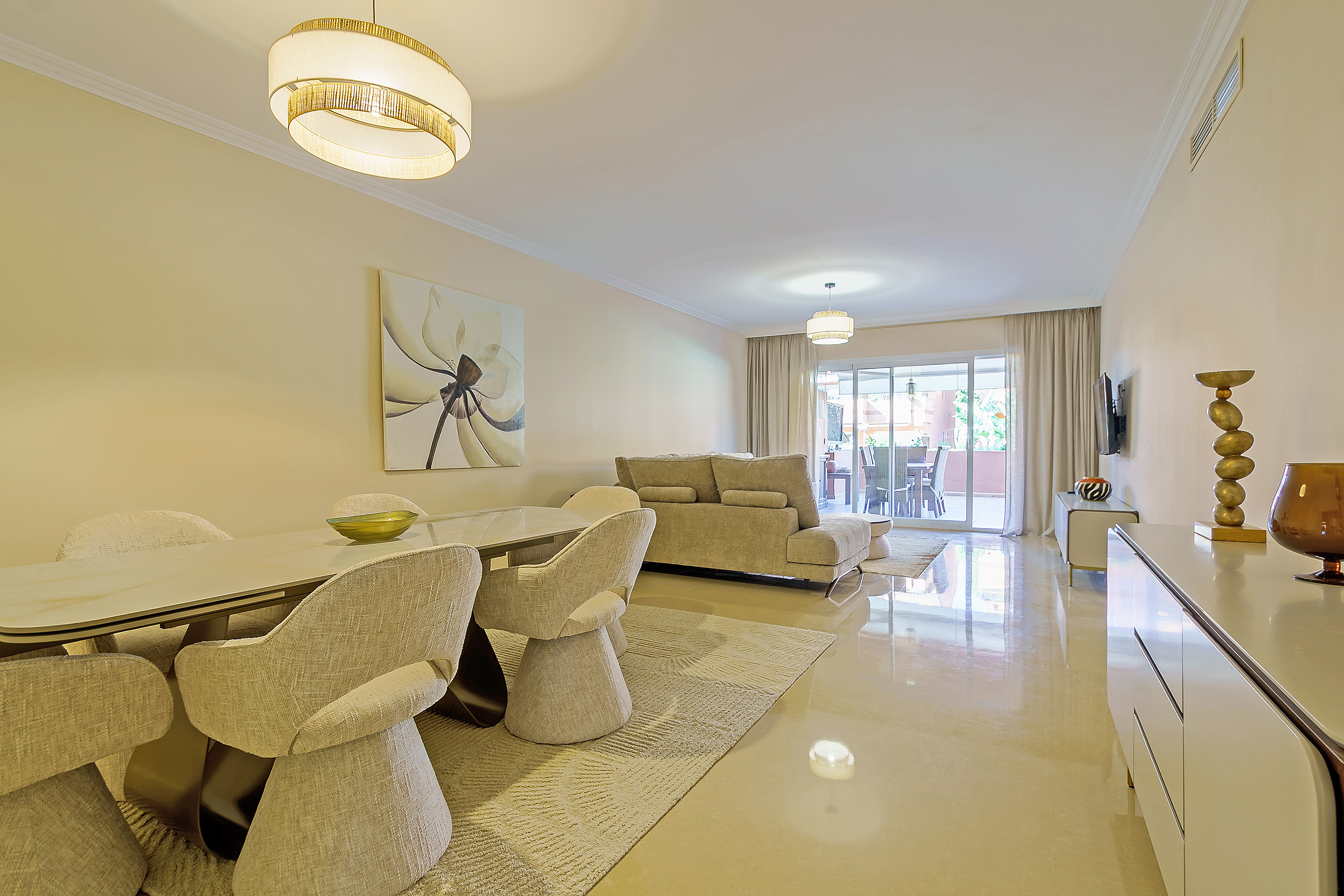 Ground Floor Apartment · Marbella · (527-04165P)