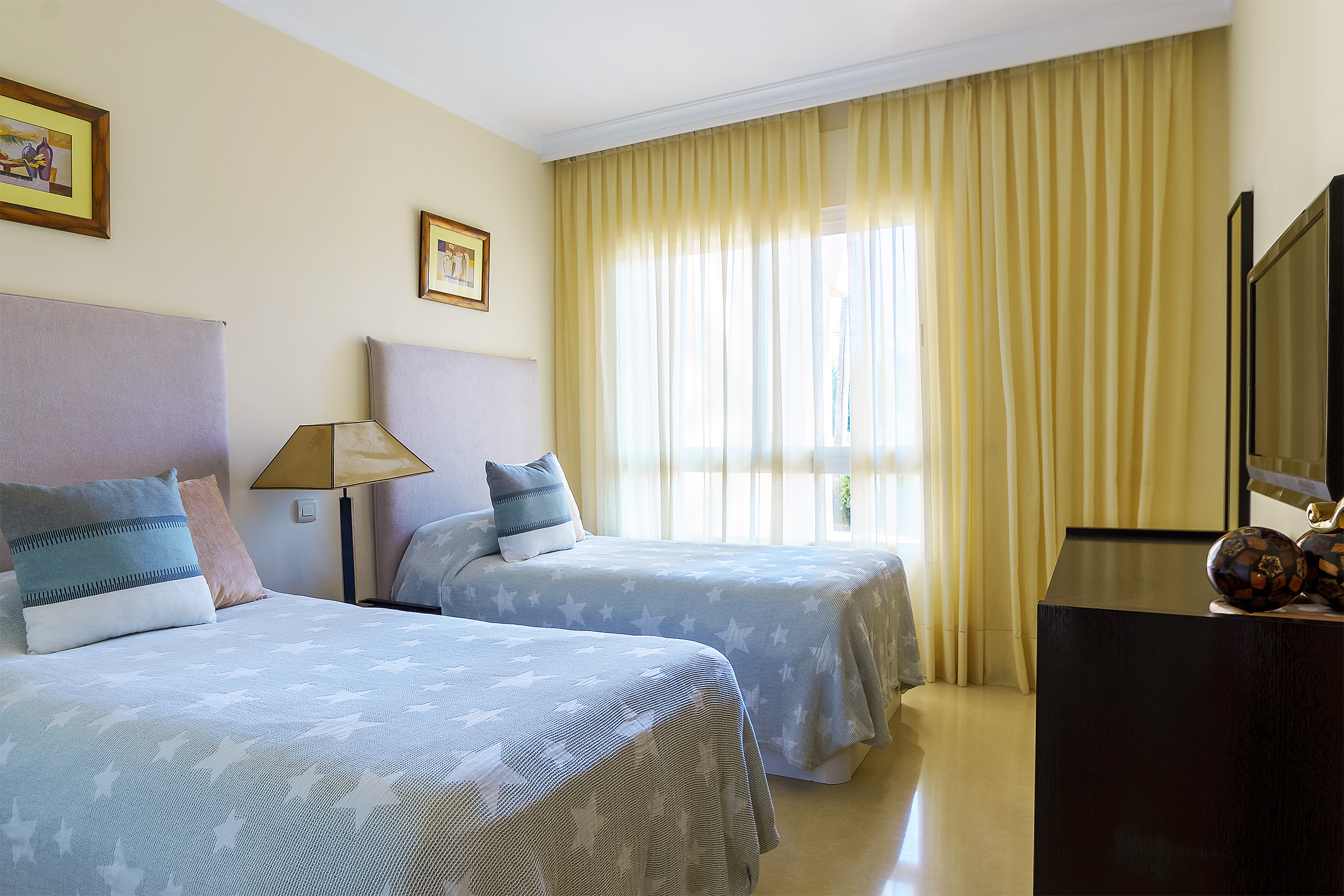 Ground Floor Apartment · Marbella · (527-04165P)