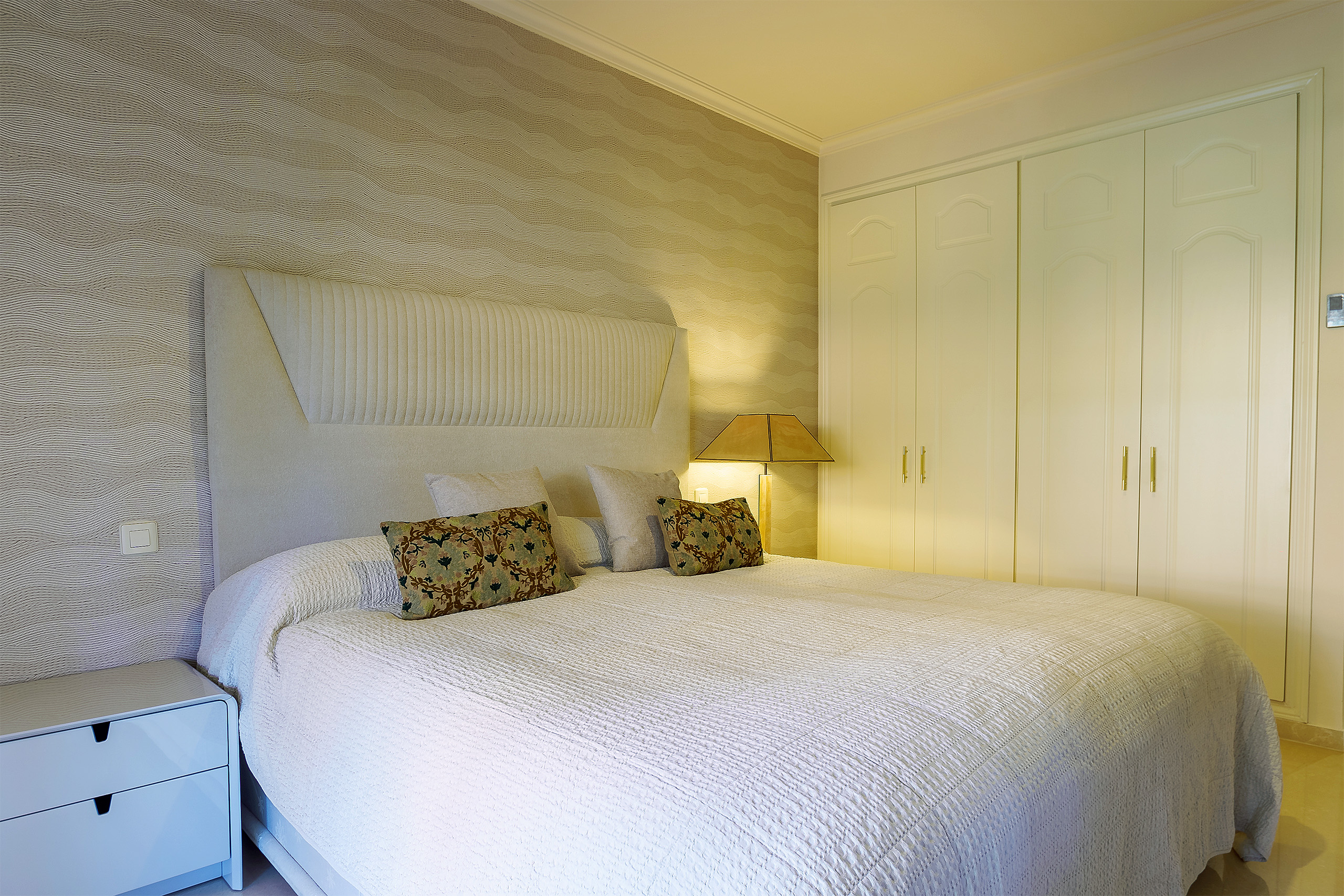 Ground Floor Apartment · Marbella · (527-04165P)