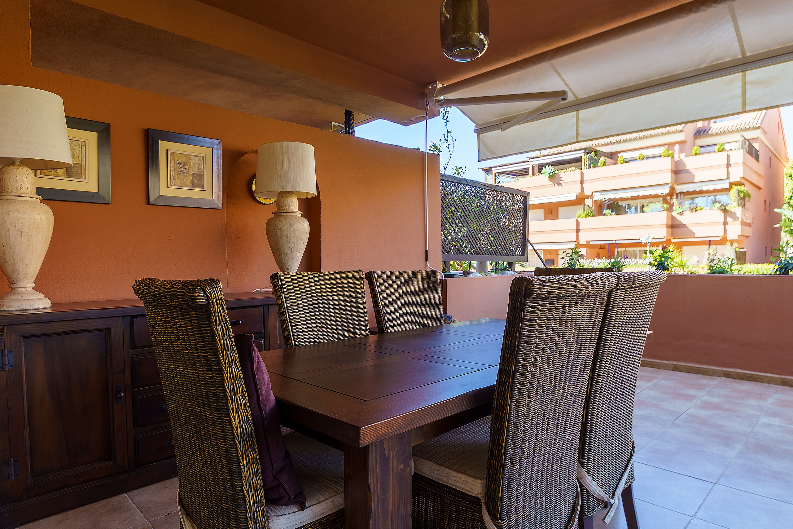 Ground Floor Apartment · Marbella · (527-04165P)