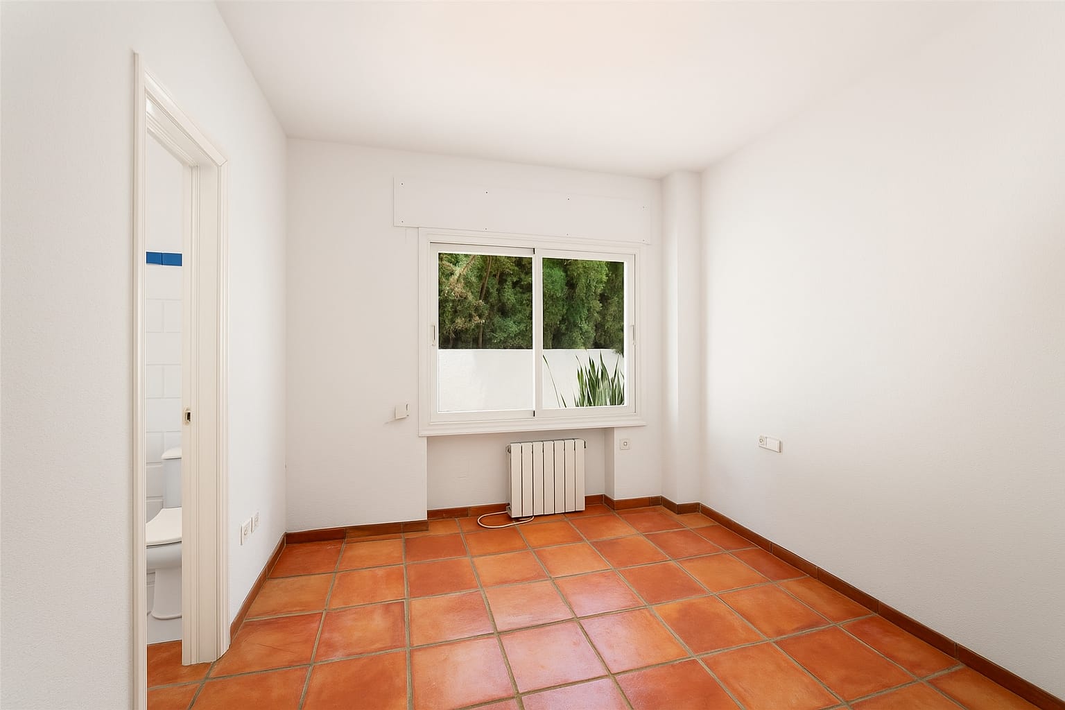 Villa · Marbella · (V9093)