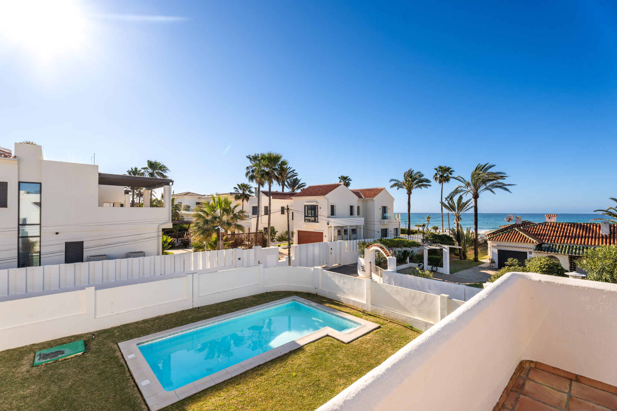 Villa · Marbella · (V9093)