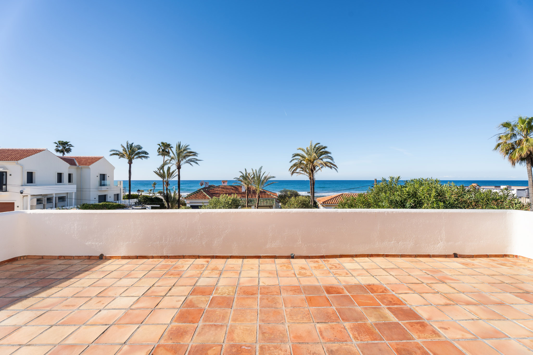 Villa · Marbella · (V9093)