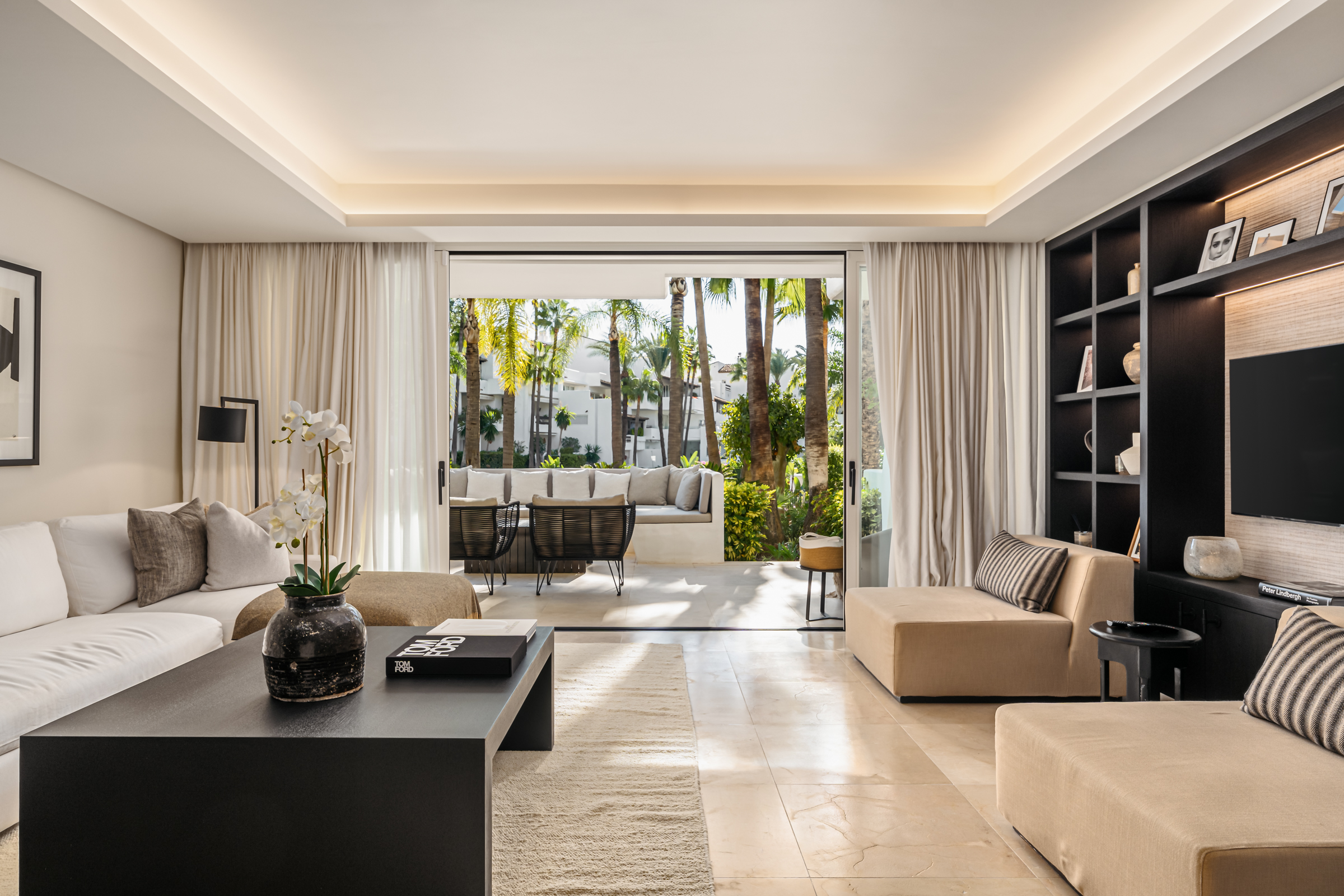 Apartment Aura 7