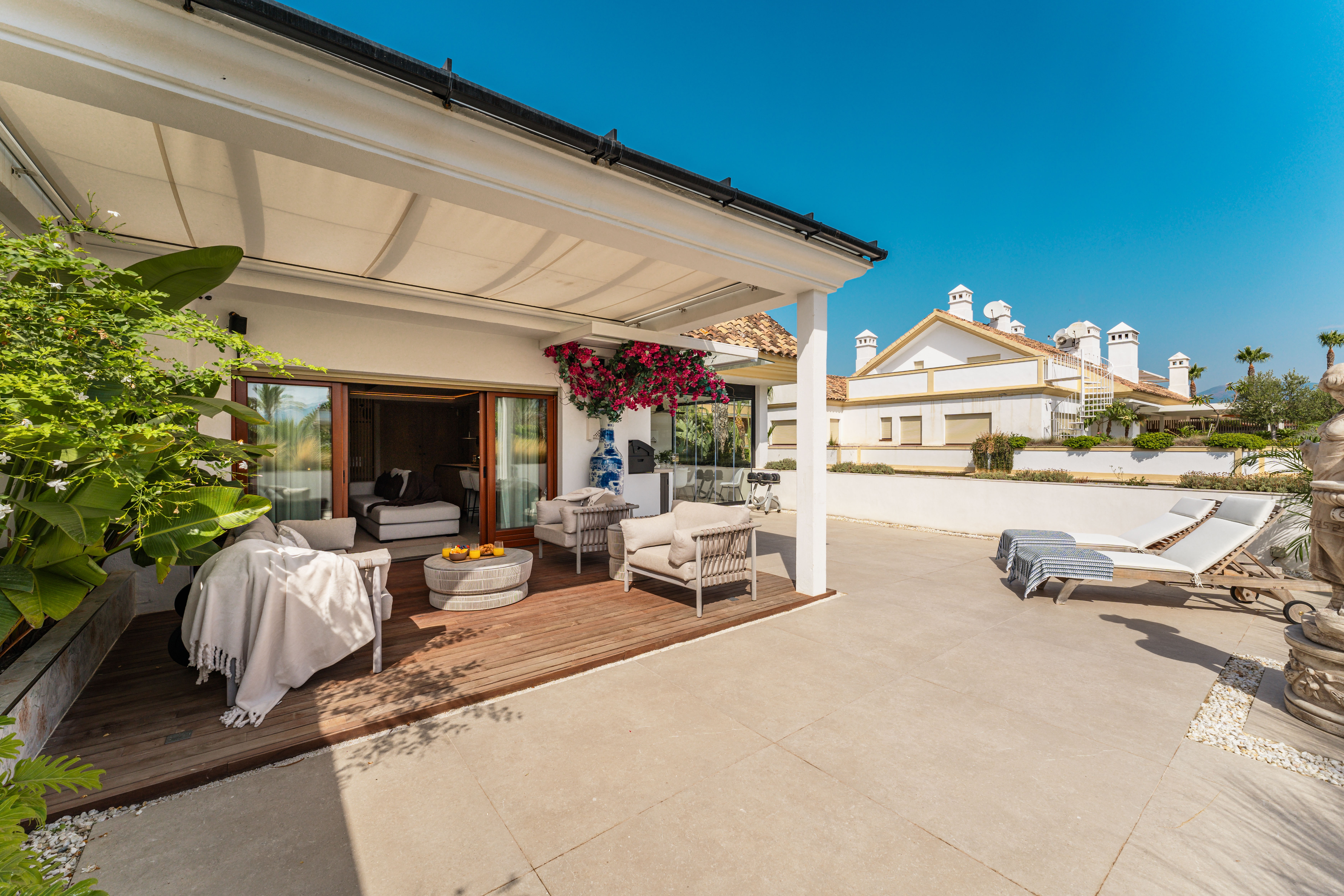 Penthouse Estelle