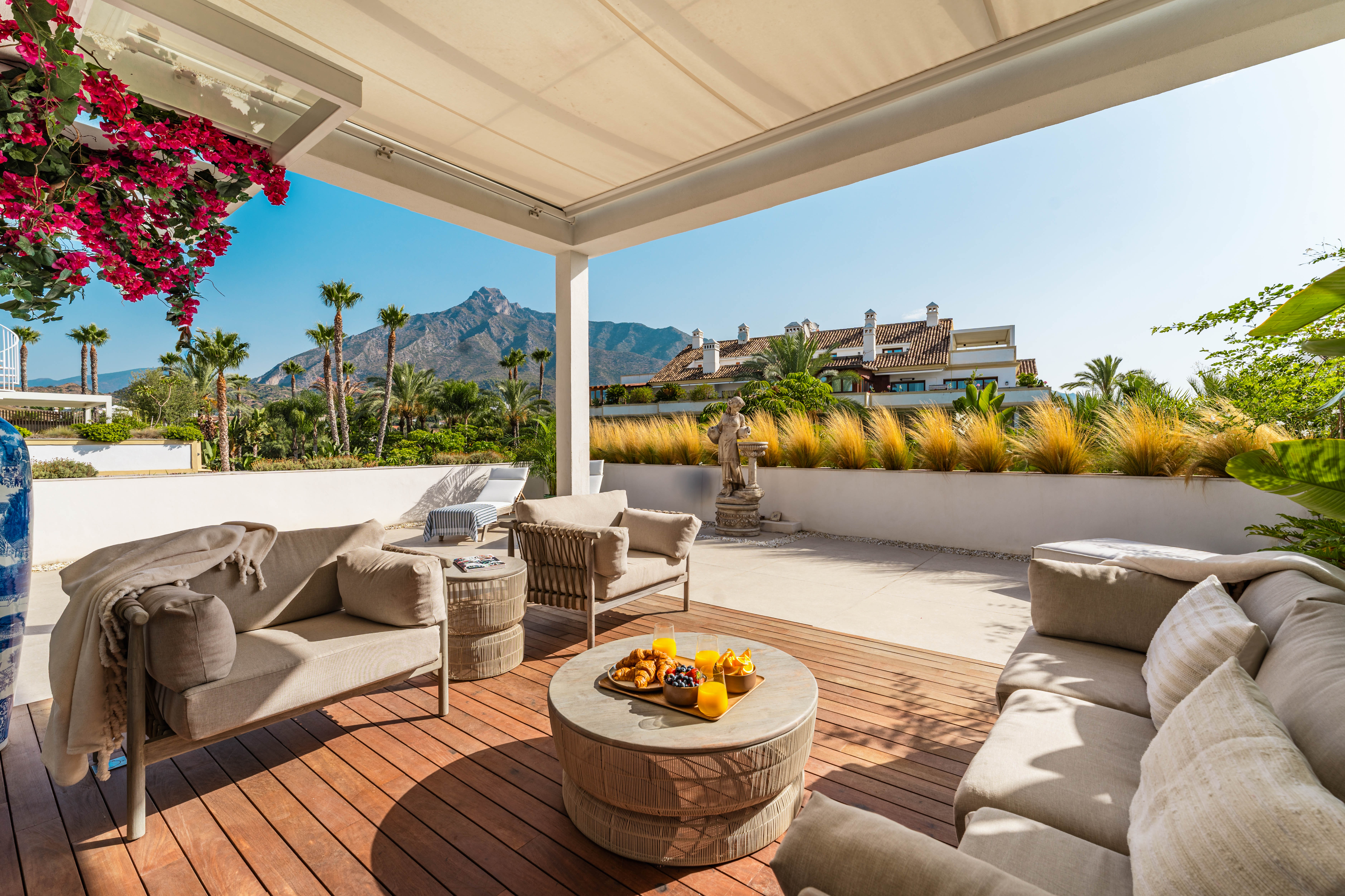 Penthouse Estelle