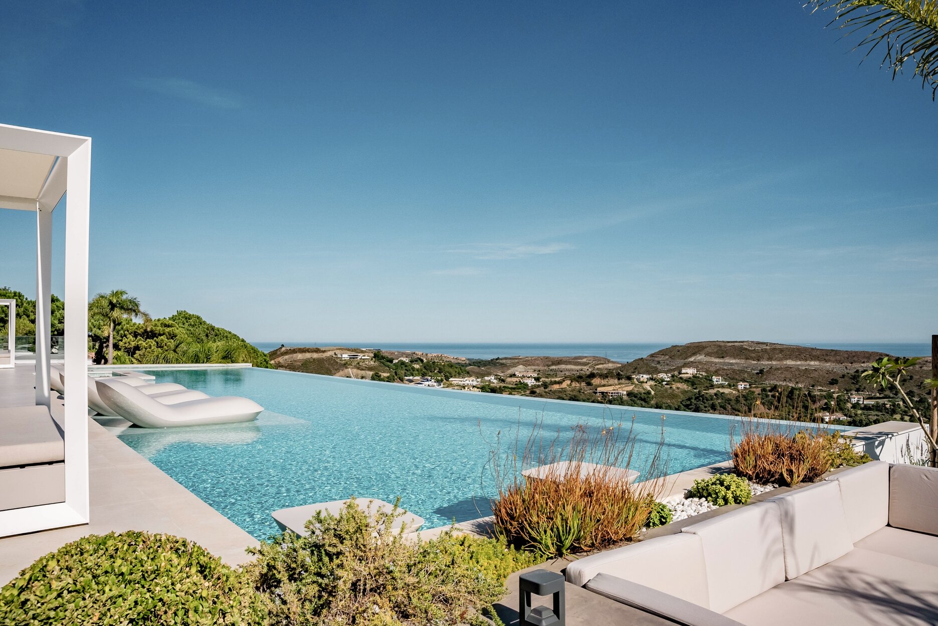 Villa · Benahavis · (613-MAR21M535160)