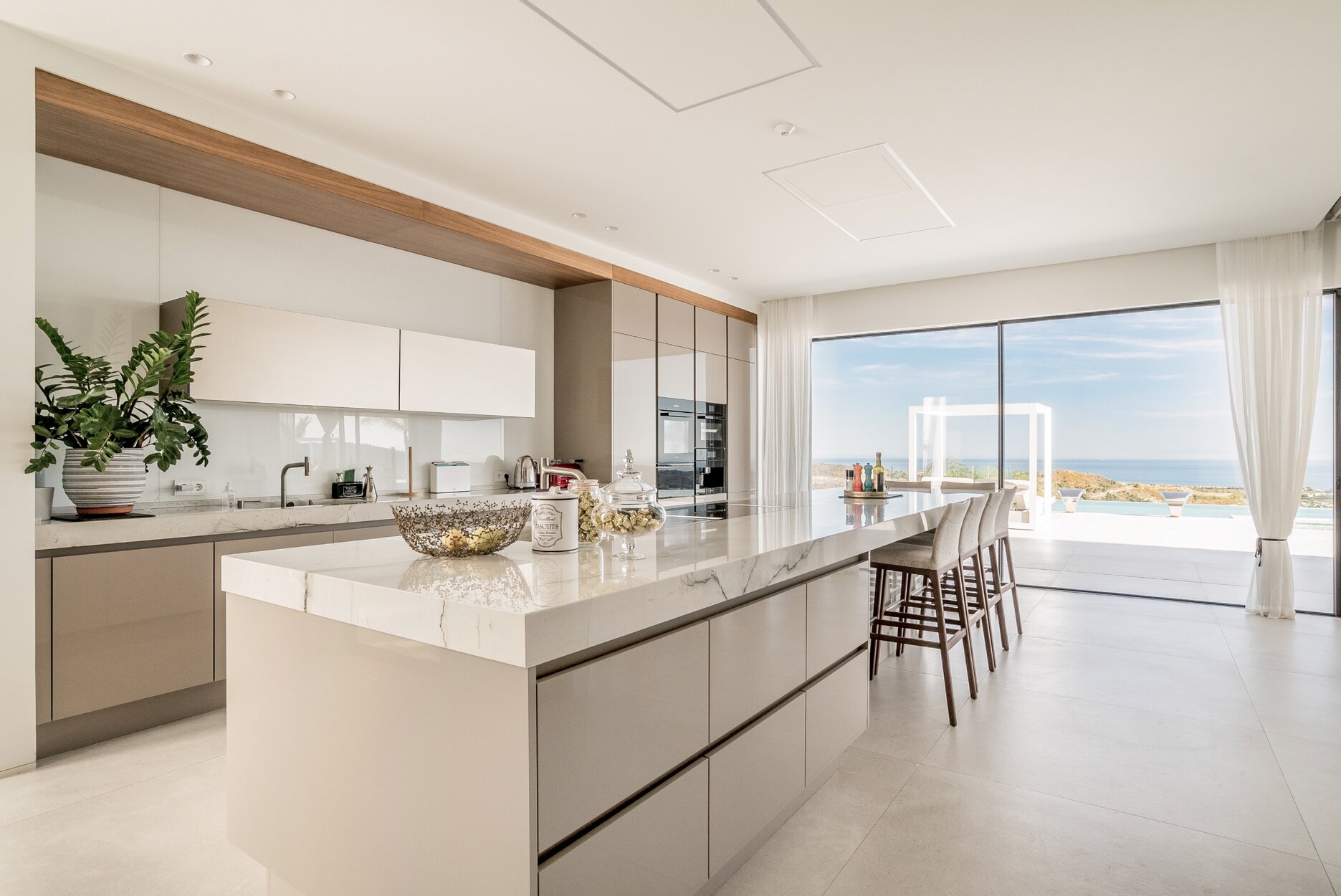 Villa · Benahavis · (613-MAR21M535160)