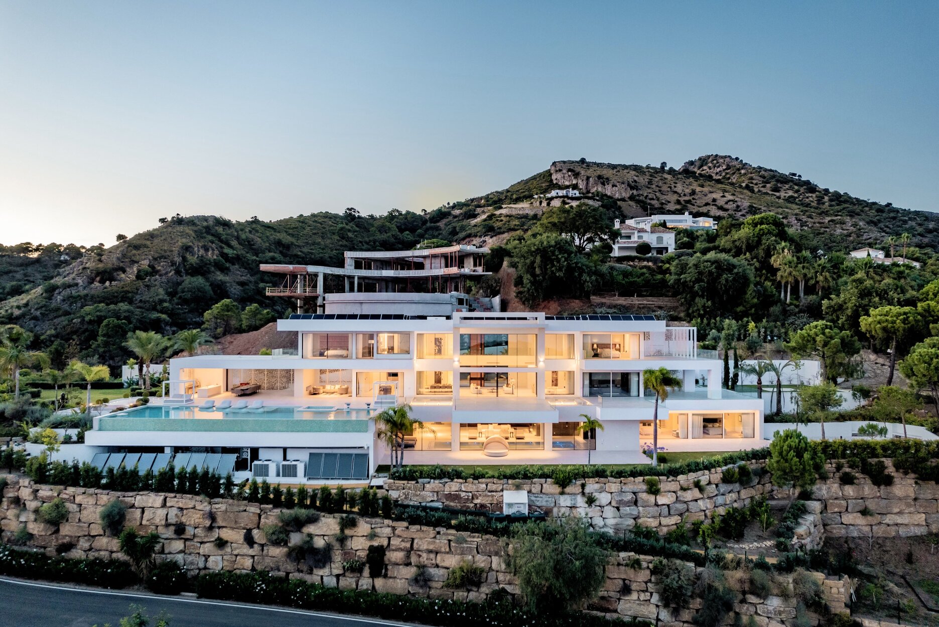 Villa · Benahavis · (613-MAR21M535160)