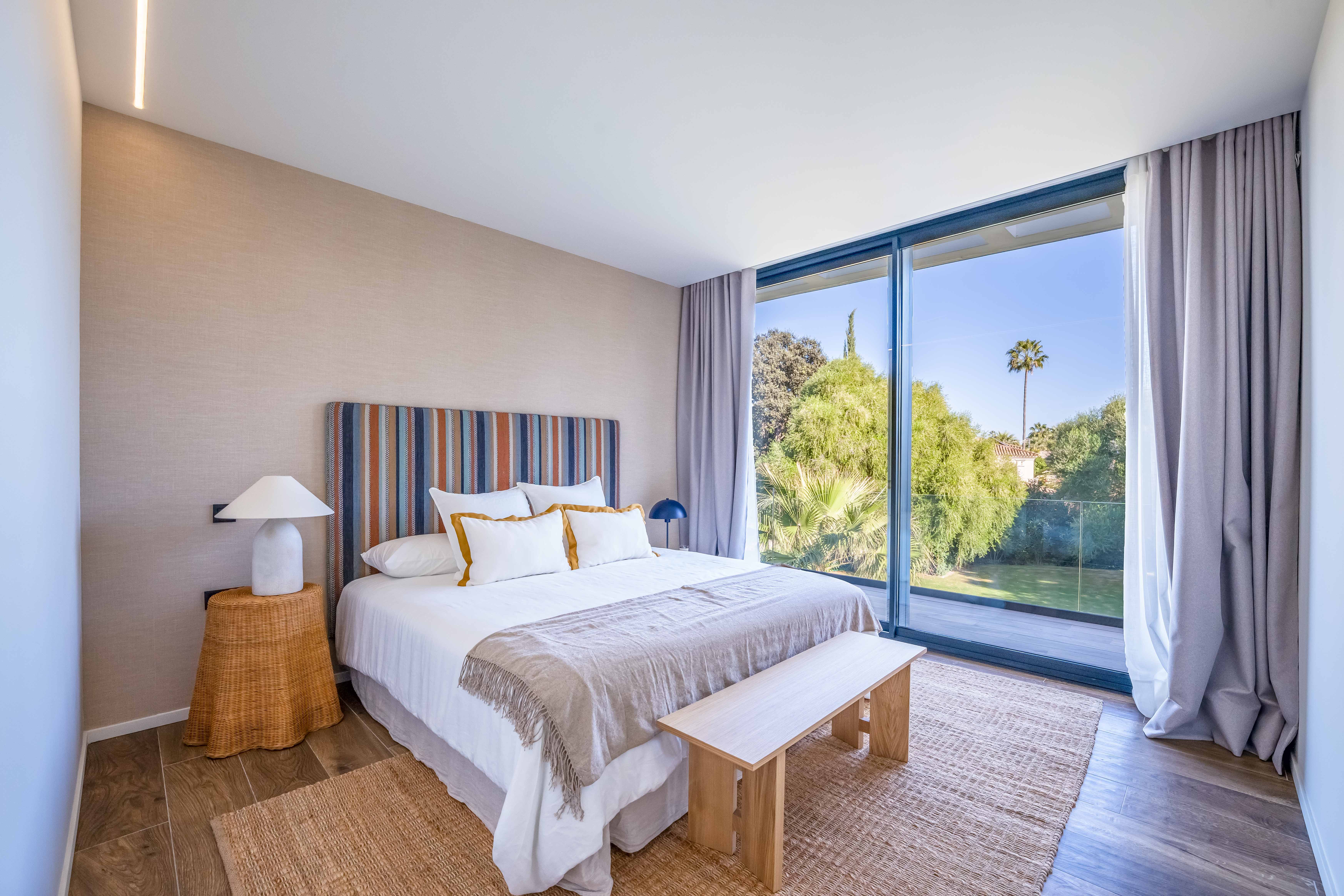 Villa · Sotogrande · (V123)