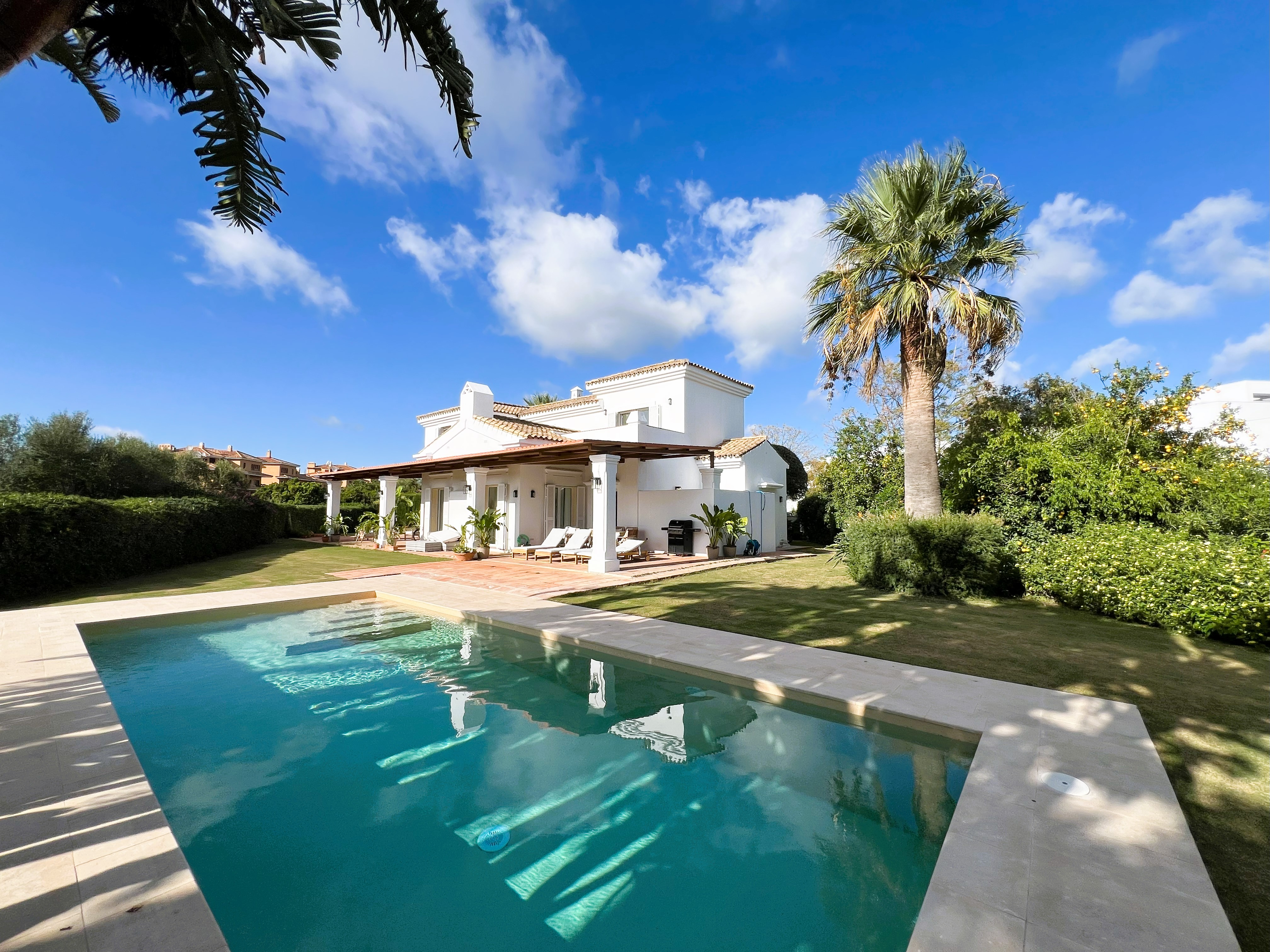 Villa · Sotogrande · (V055)