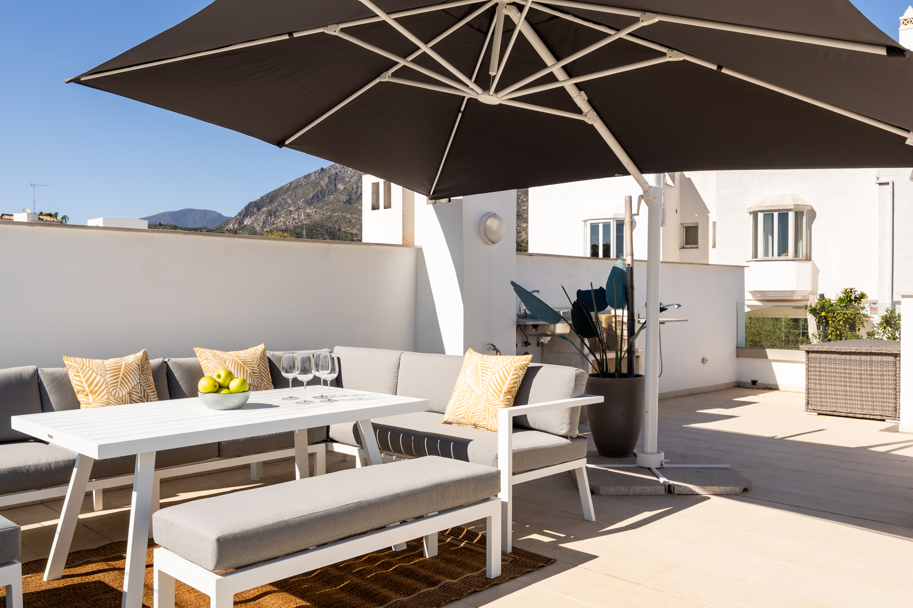 Town House · Marbella · (145311)