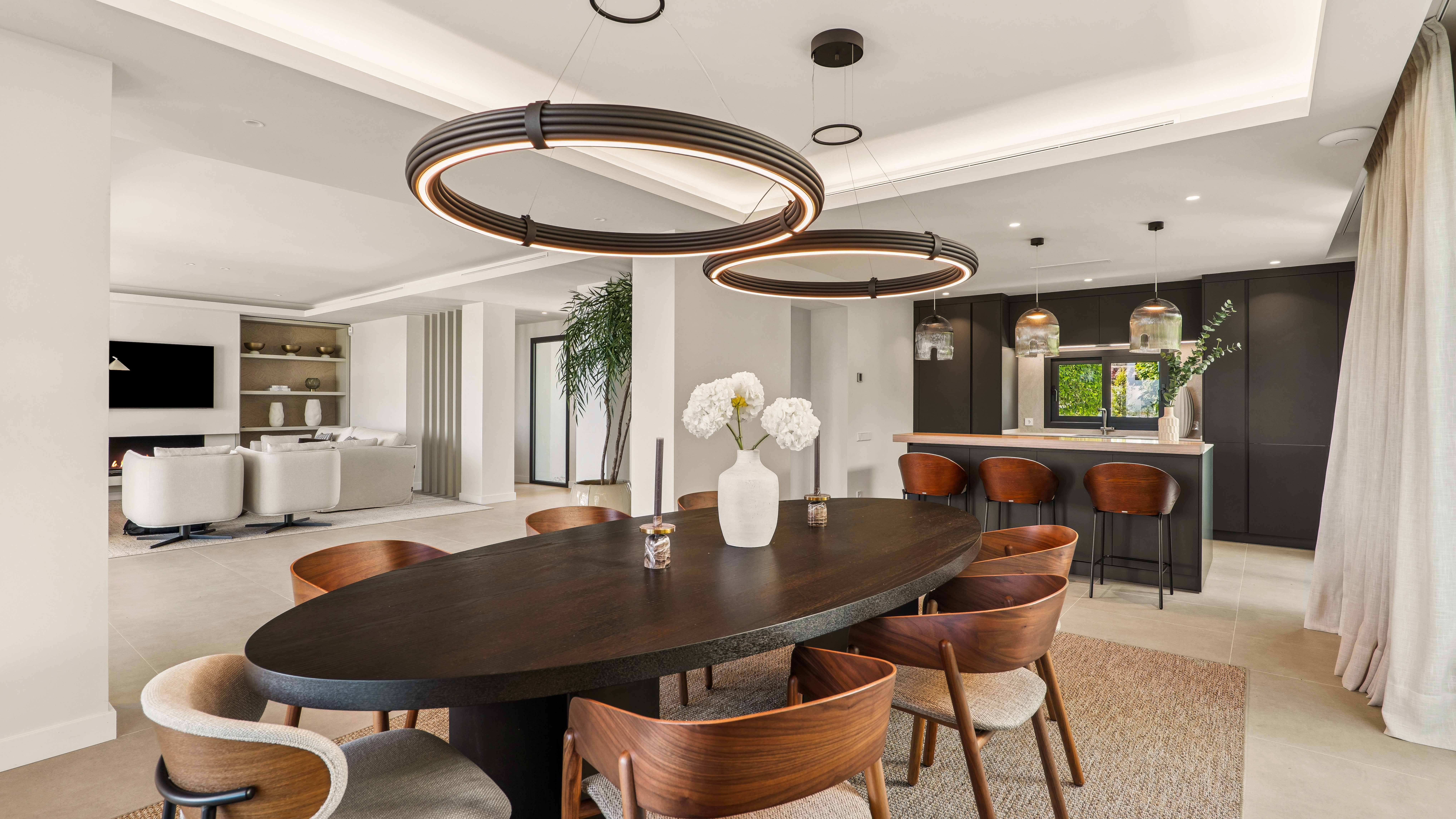 Villa · Marbella · (145320)