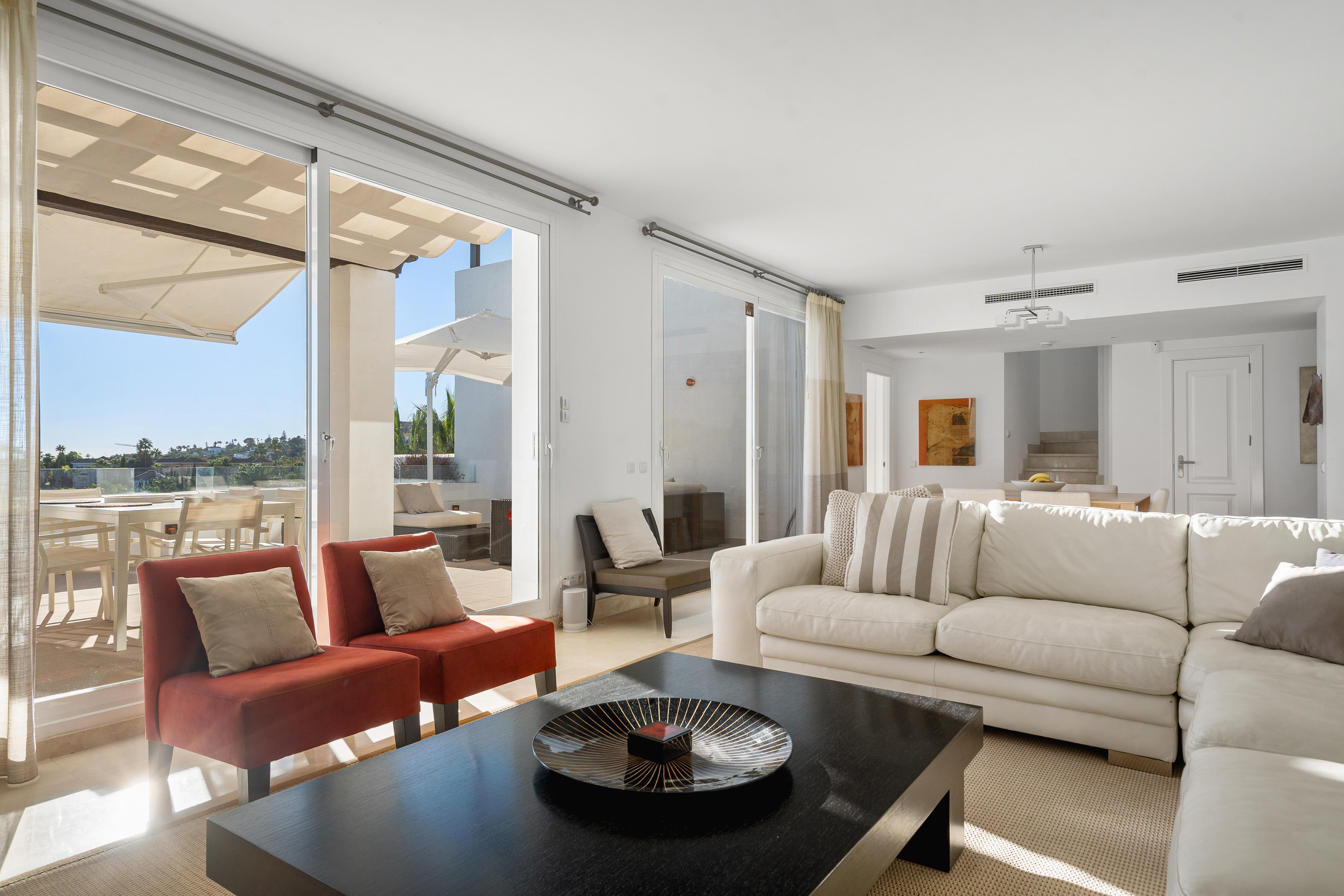 Duplex Penthouse · Marbella · (145472)